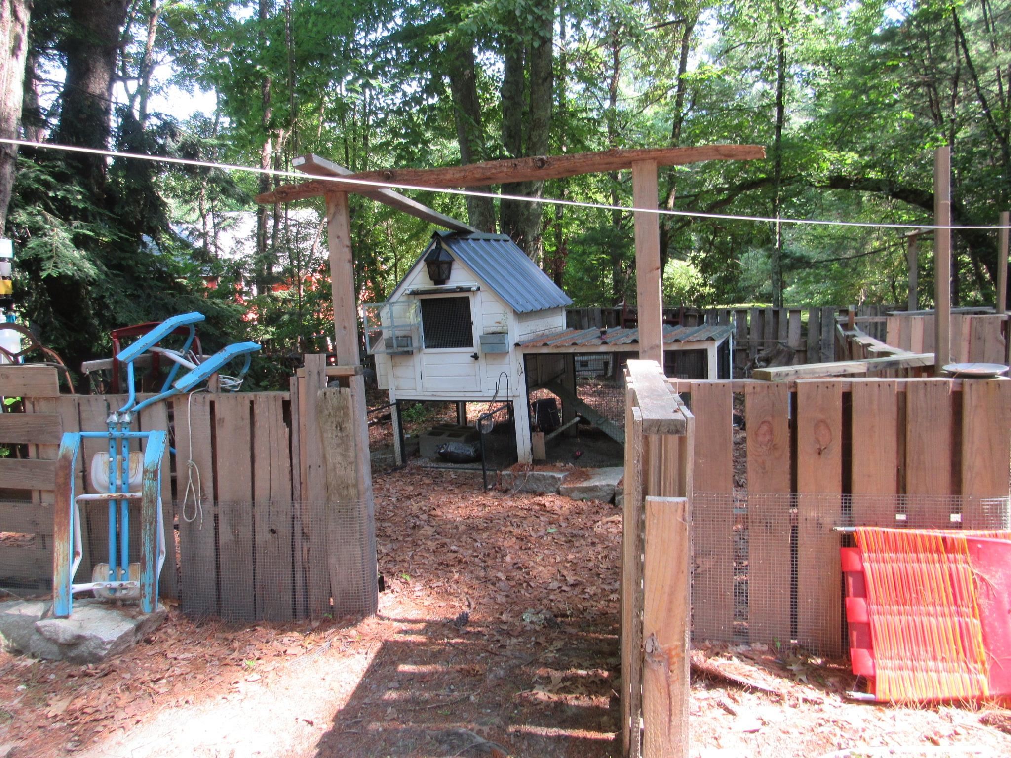 main property photo 28