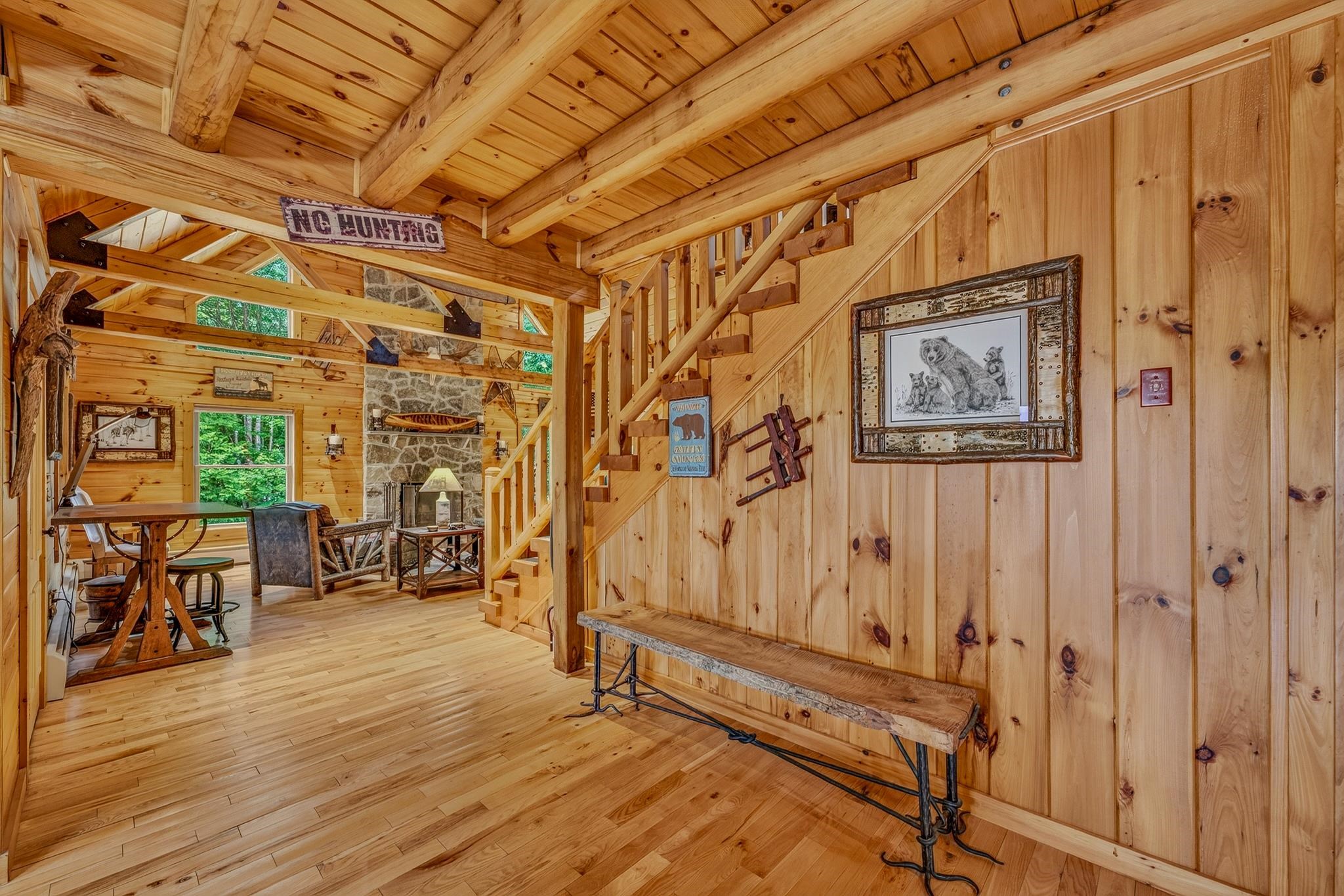 main property photo 8