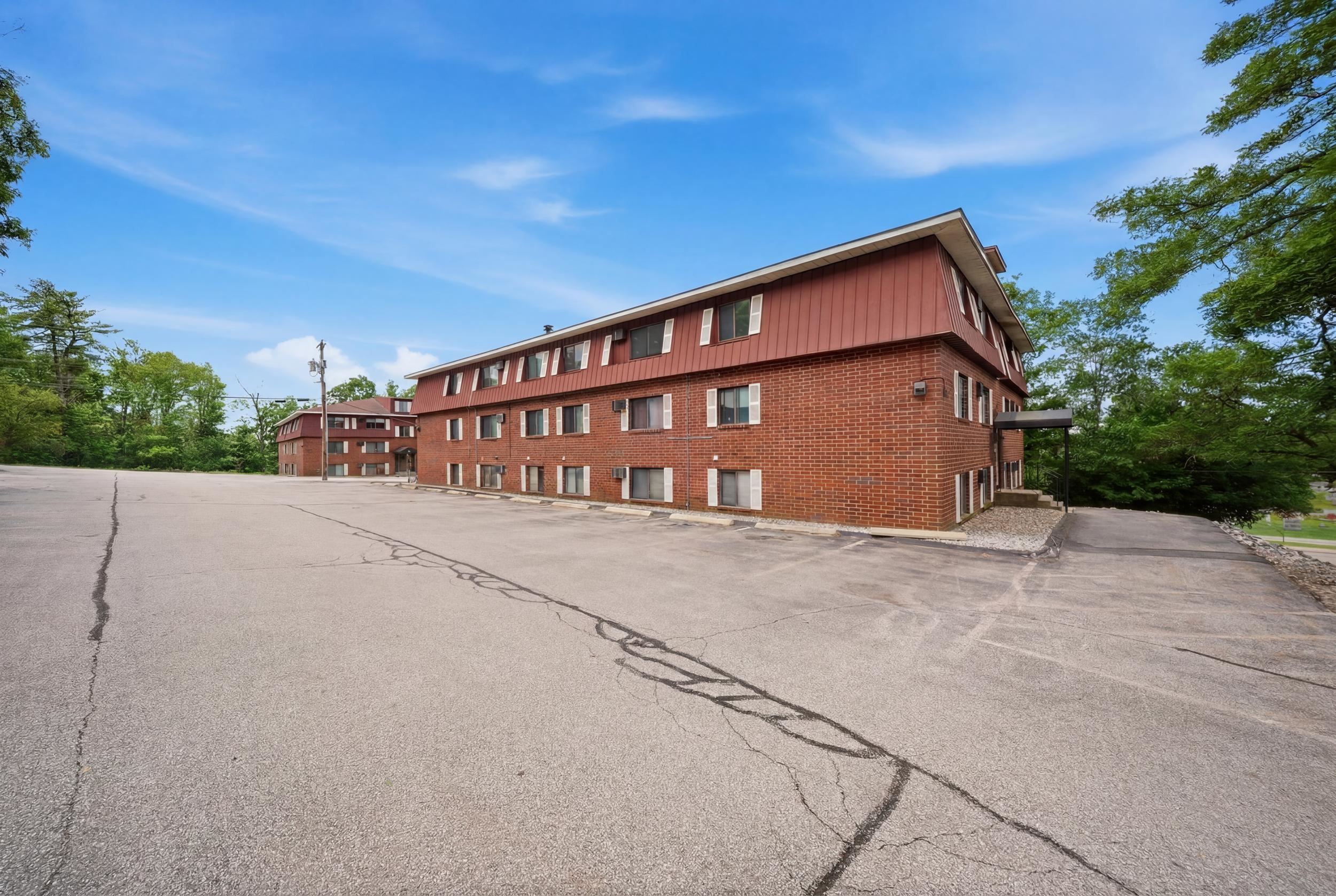 main property photo 12