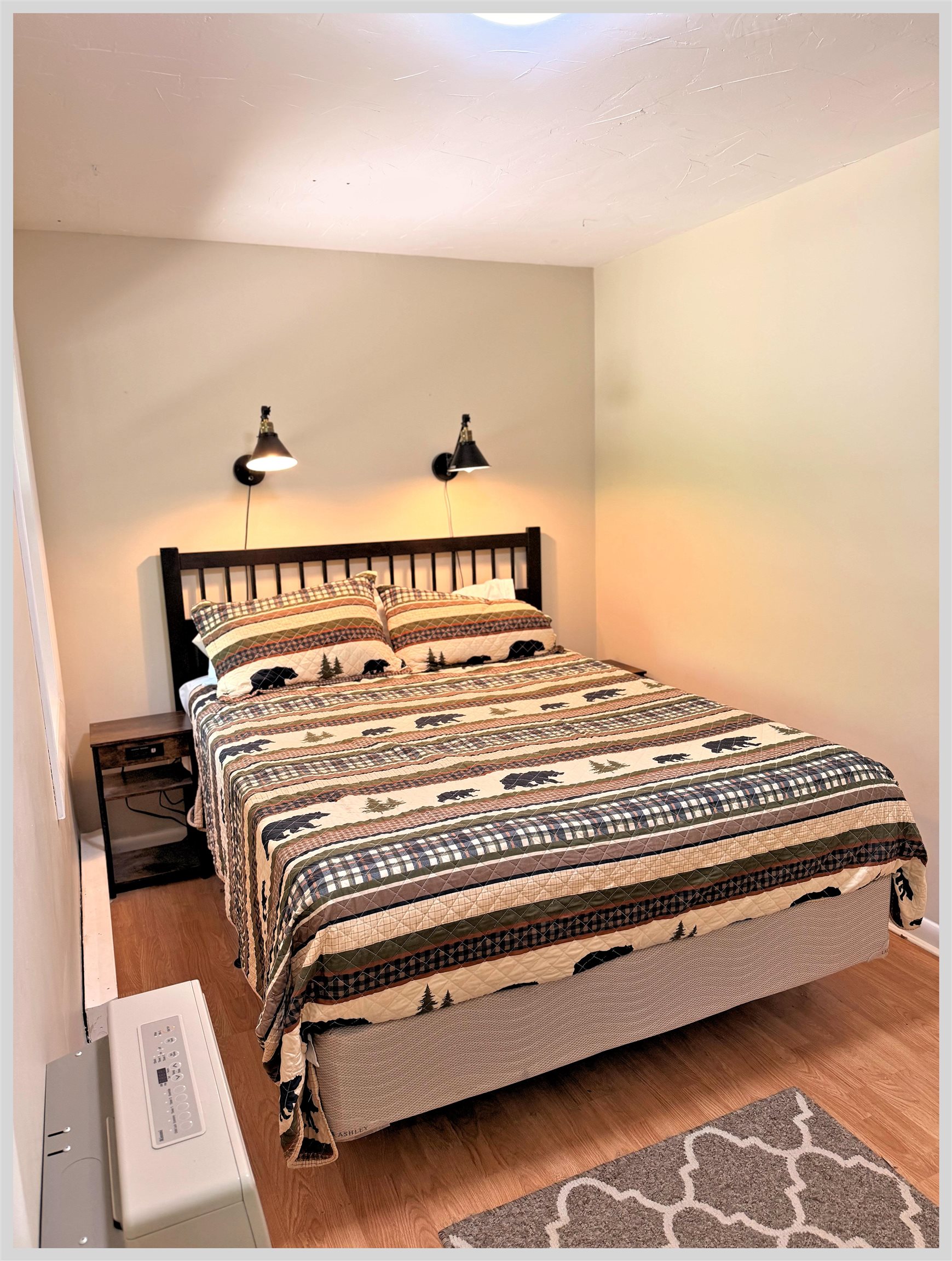 main property photo 32