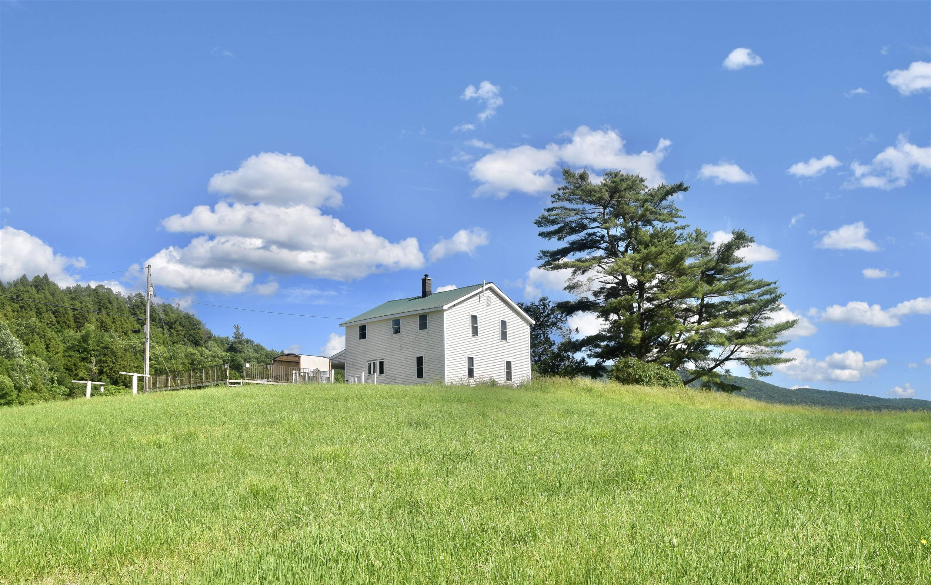 main property photo 59