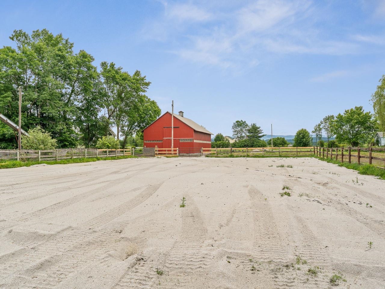 main property photo 49