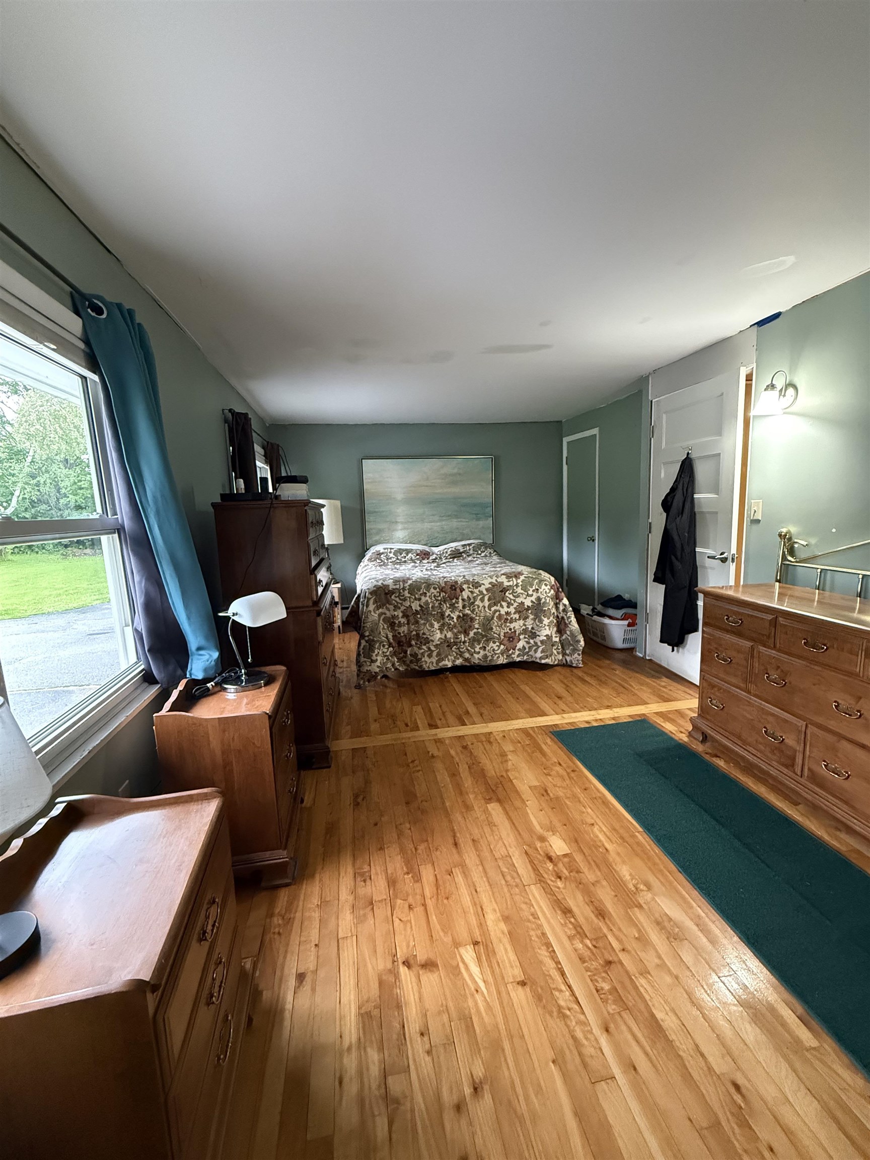 main property photo 10