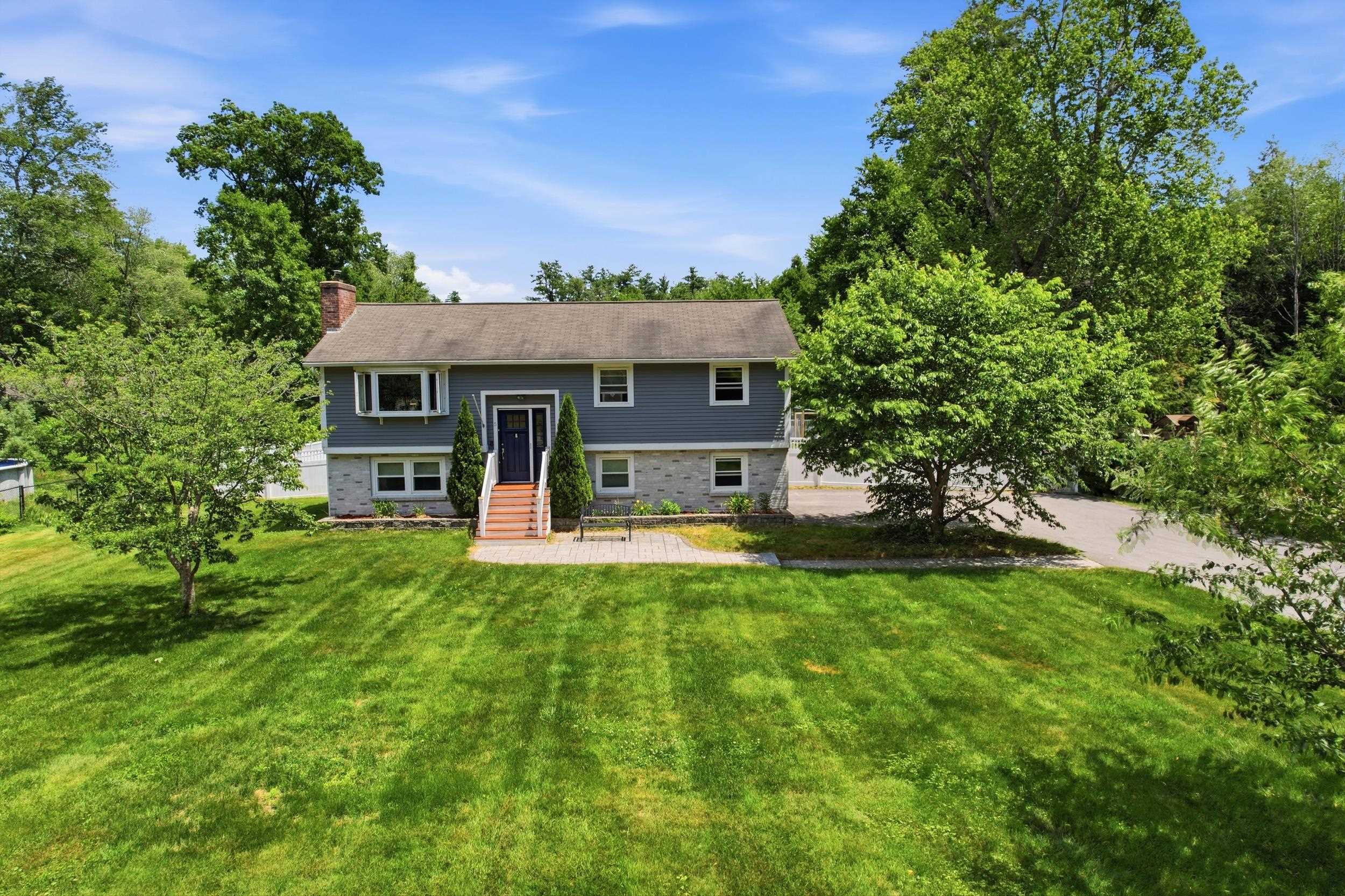 main property photo 31