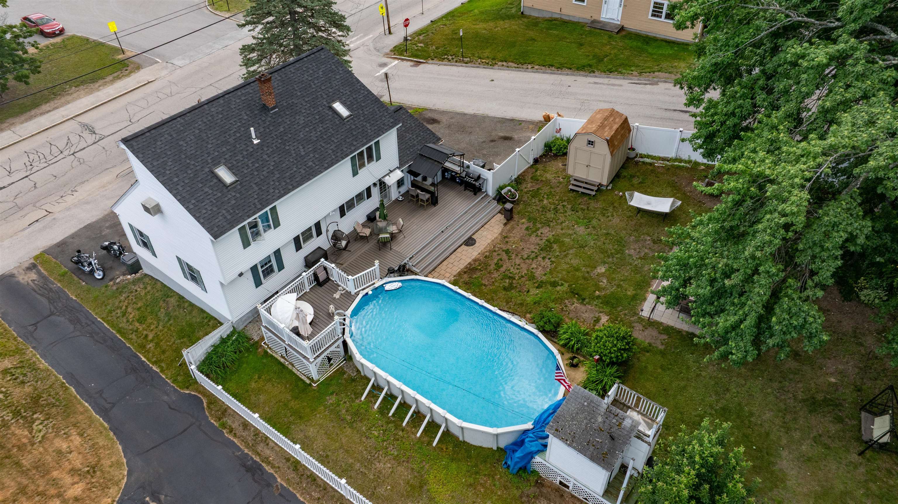 main property photo 31