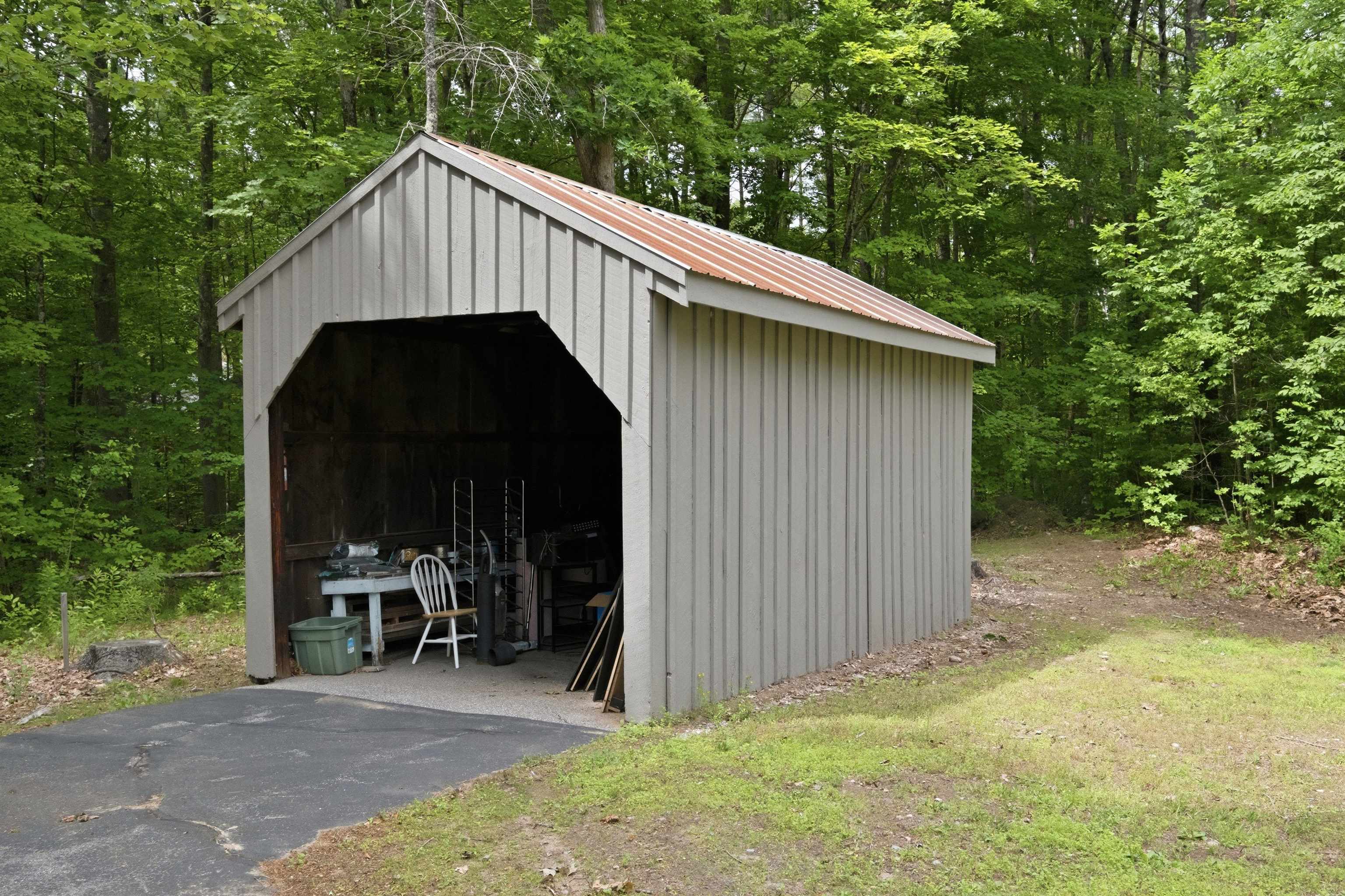 main property photo 50