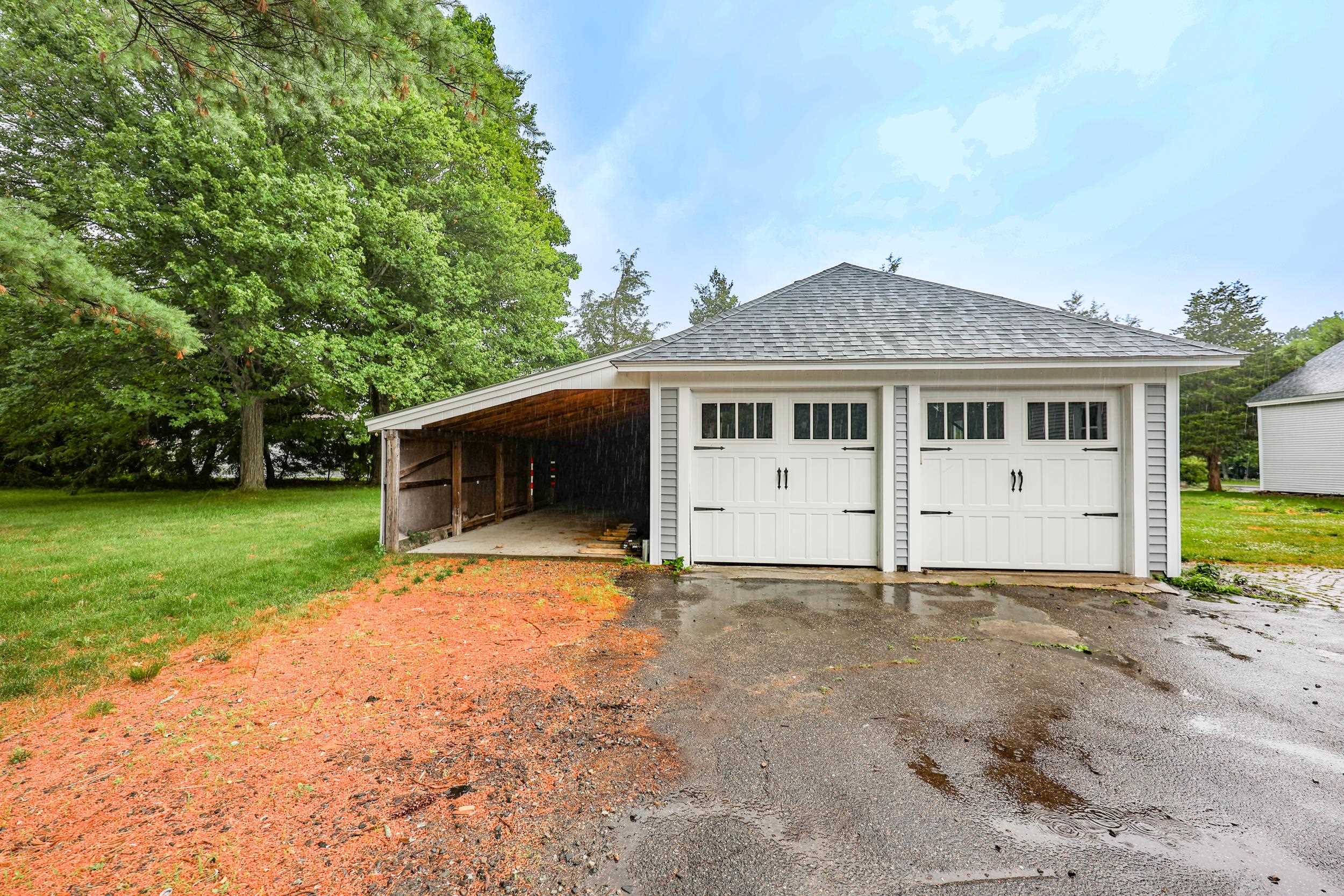 main property photo 57