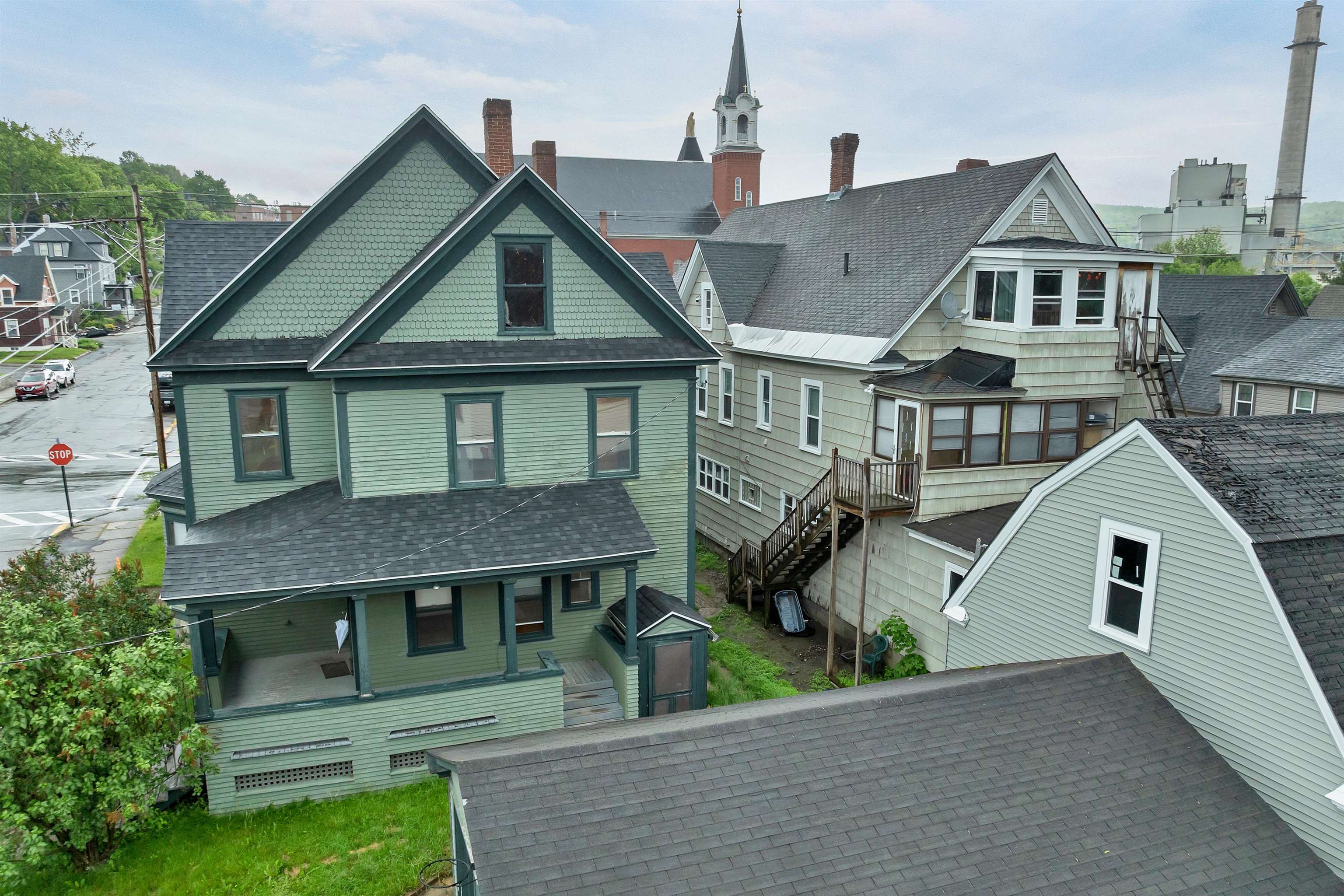 main property photo 40