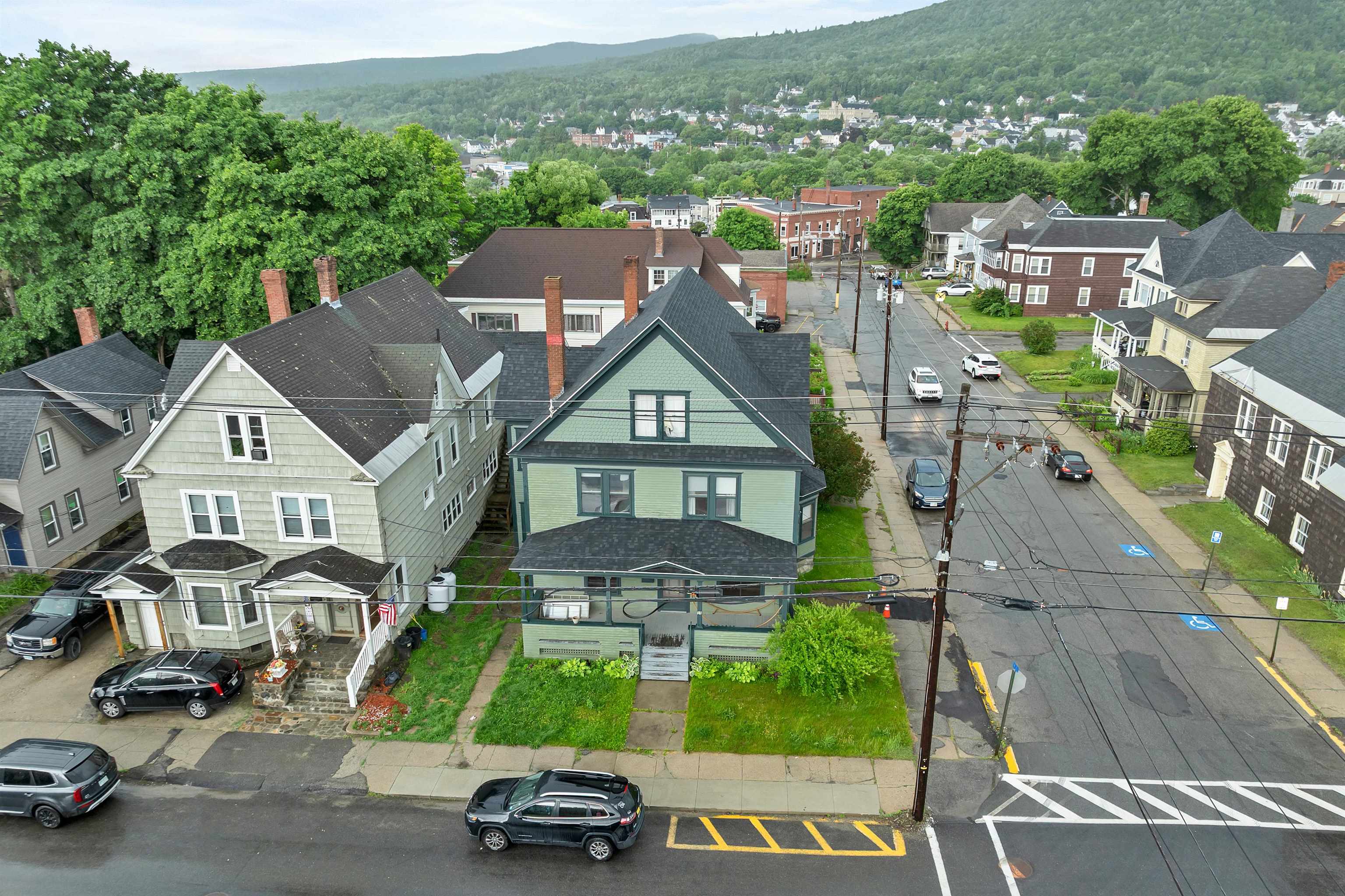 main property photo 46