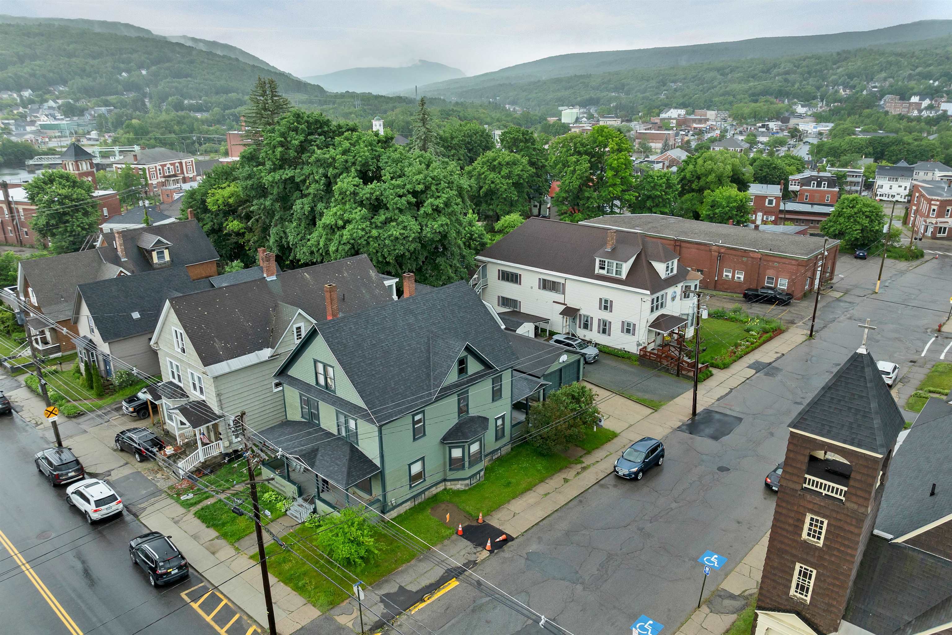 main property photo 49