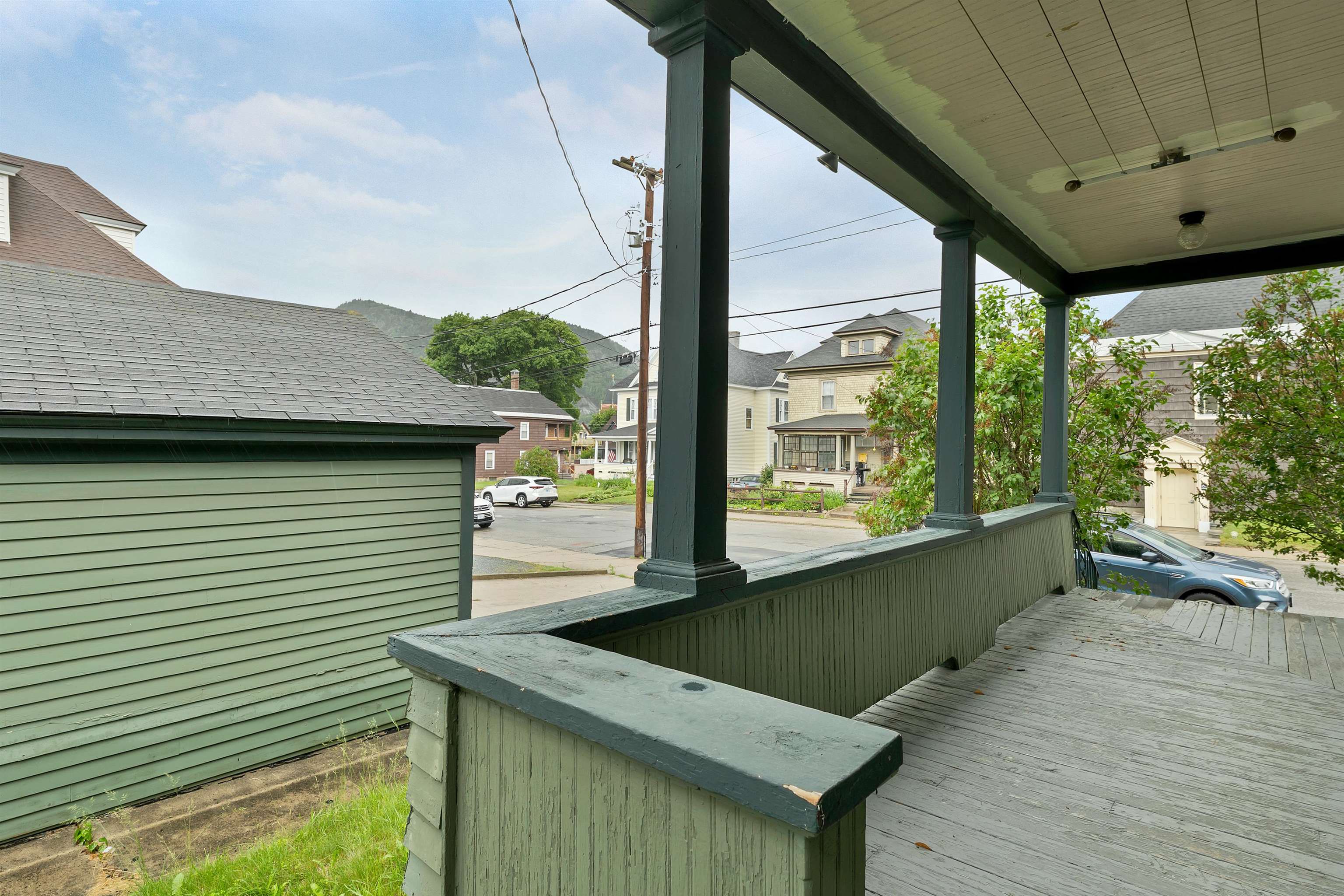 main property photo 51