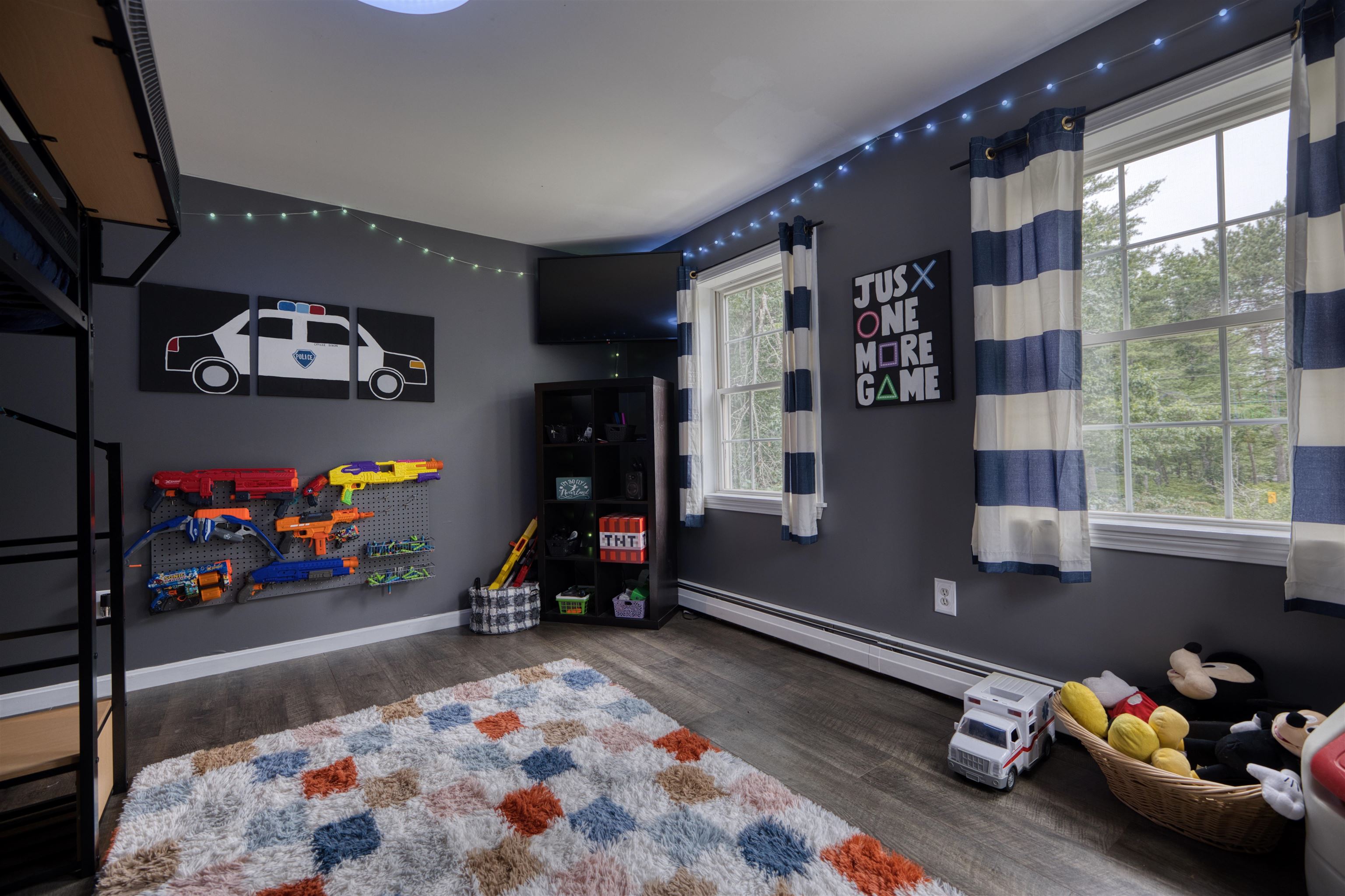 main property photo 25