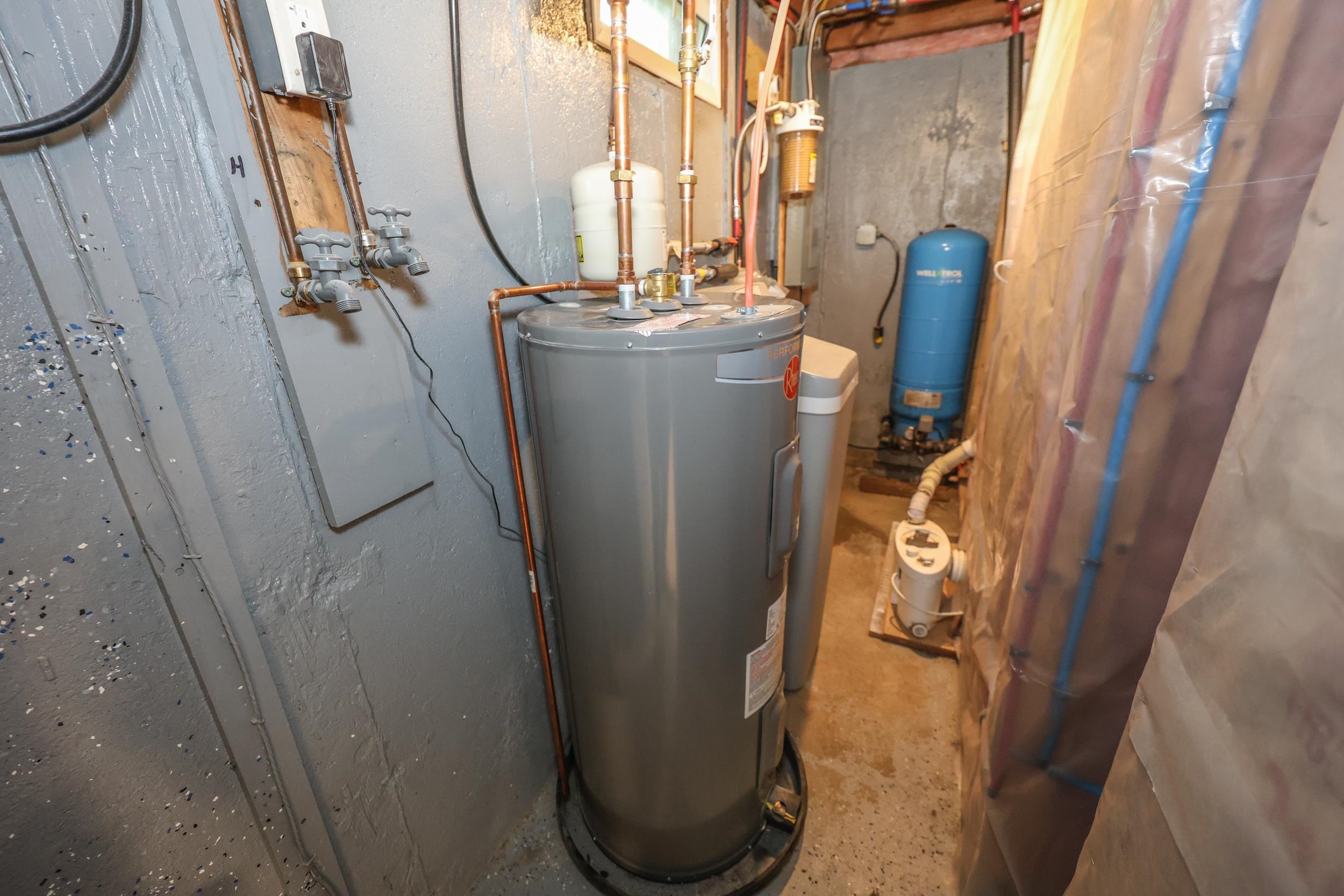 main property photo 54