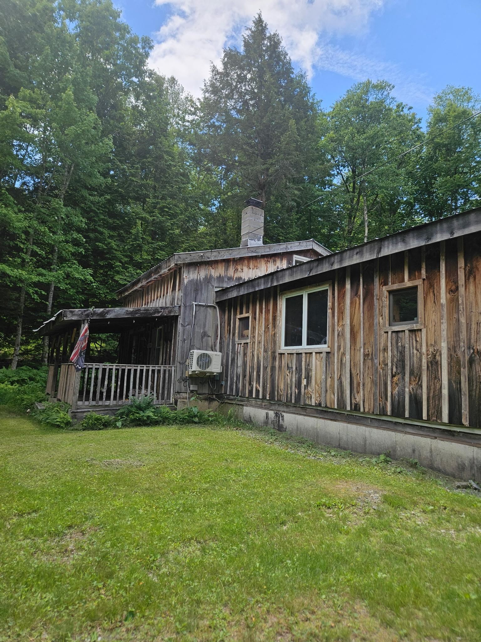 main property photo 23