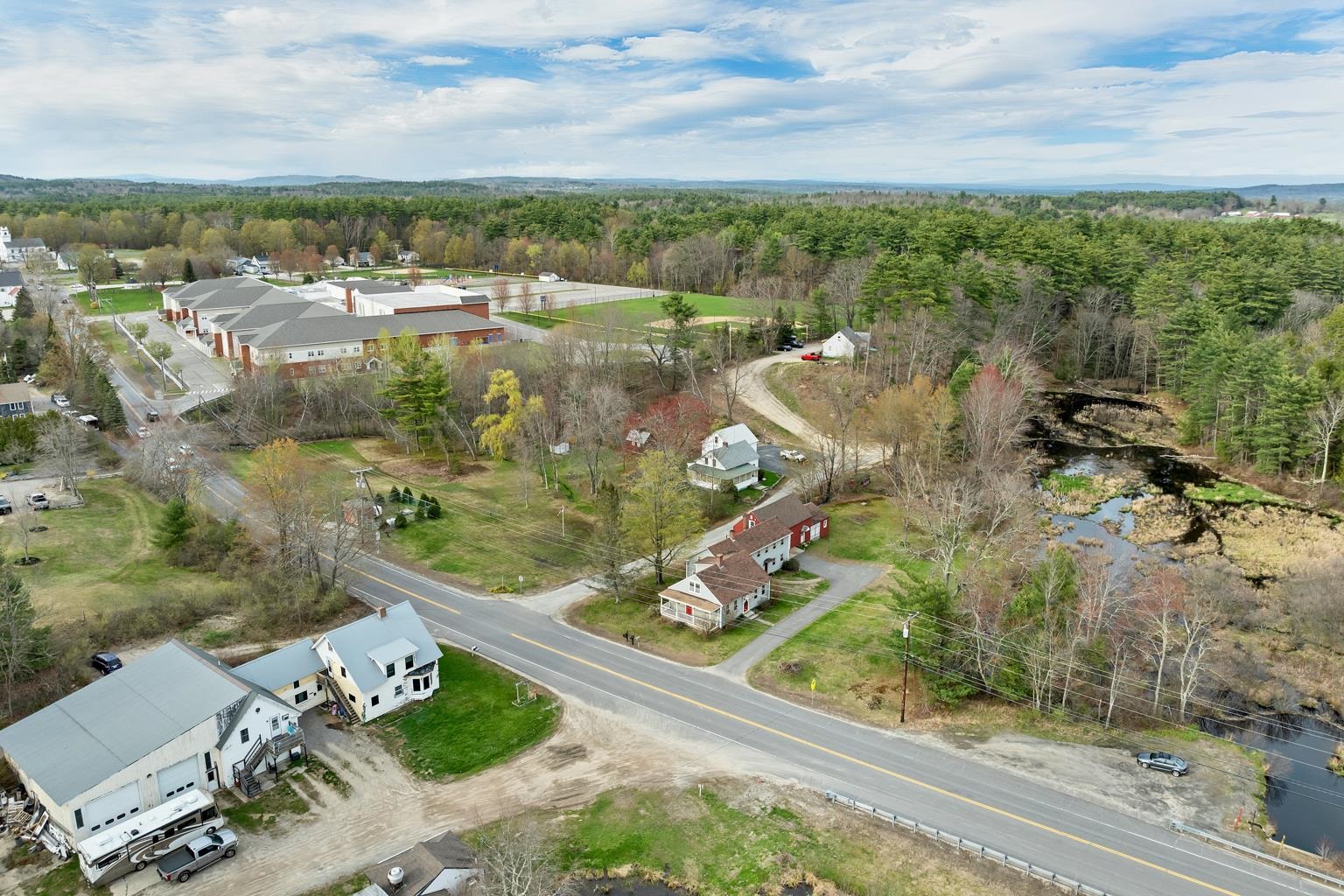 main property photo 37