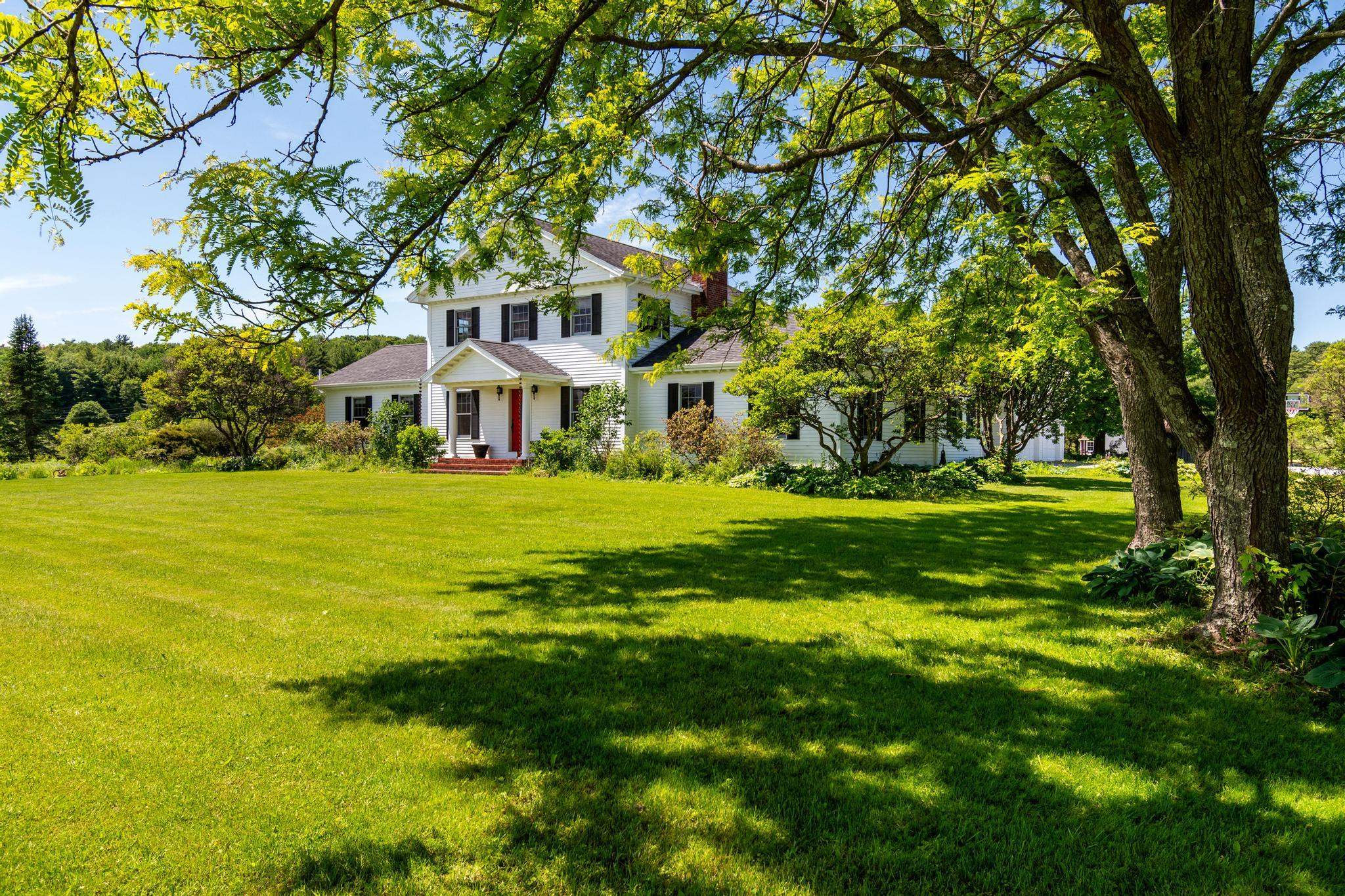 main property photo 44