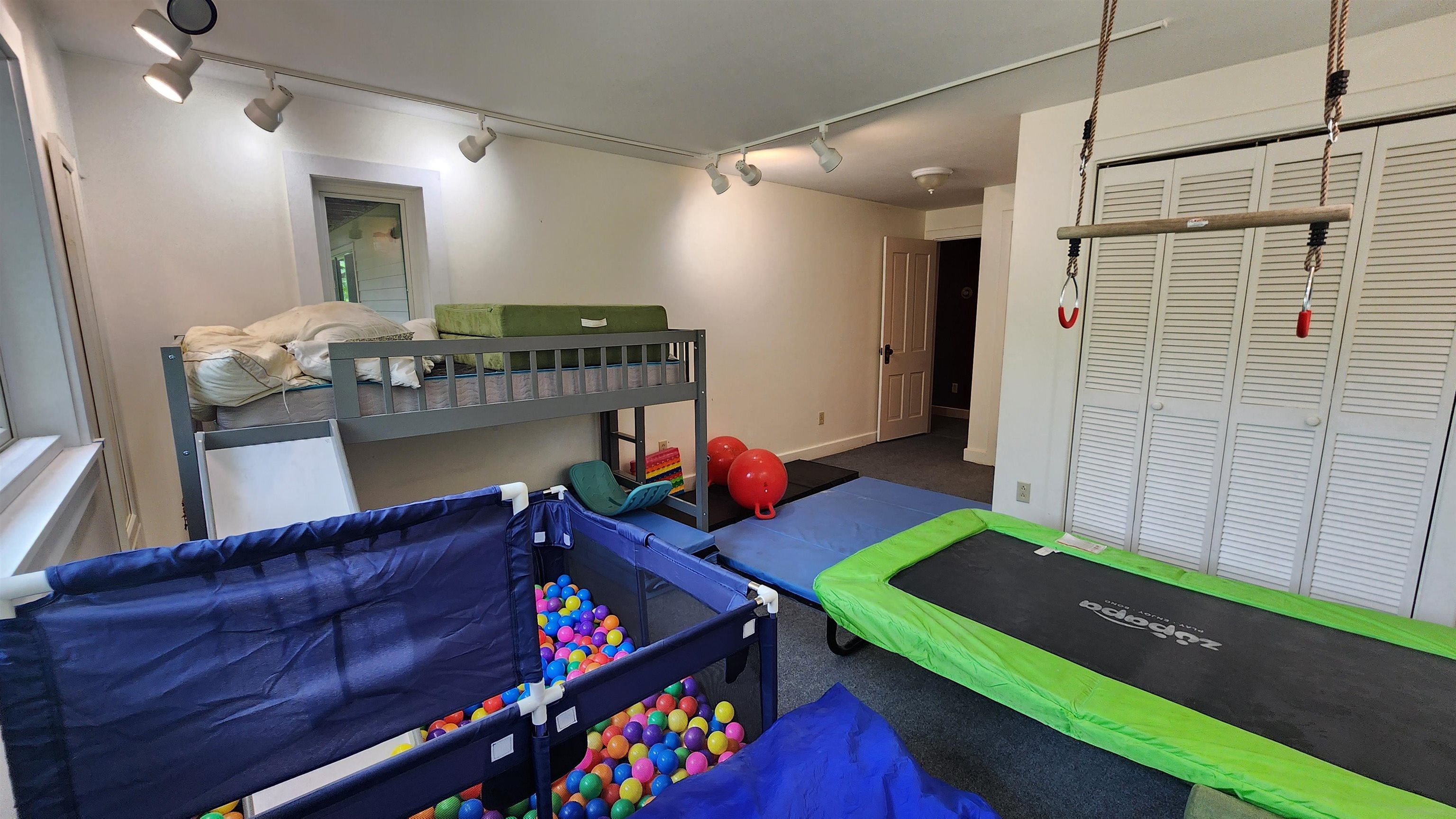 main property photo 48