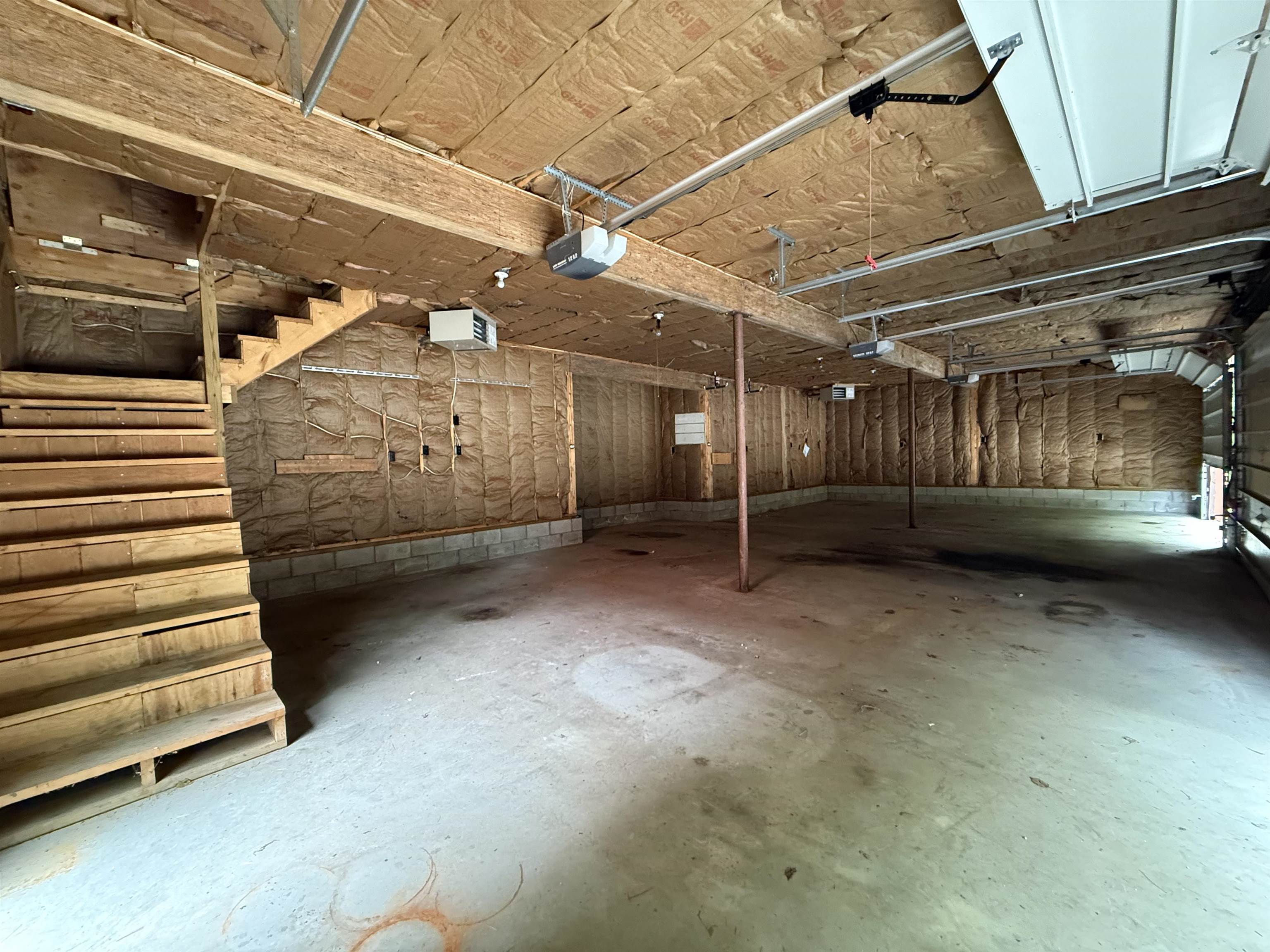 main property photo 48