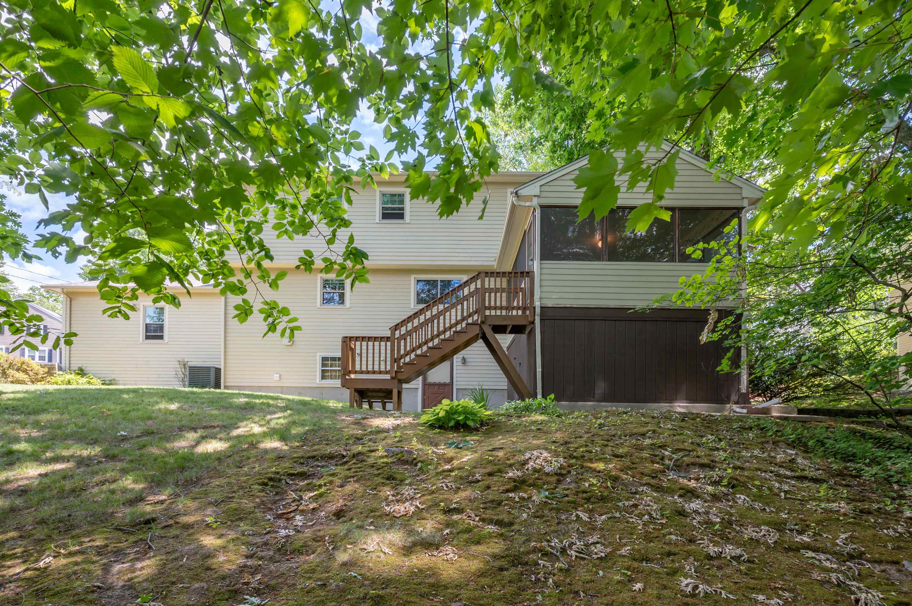 main property photo 21