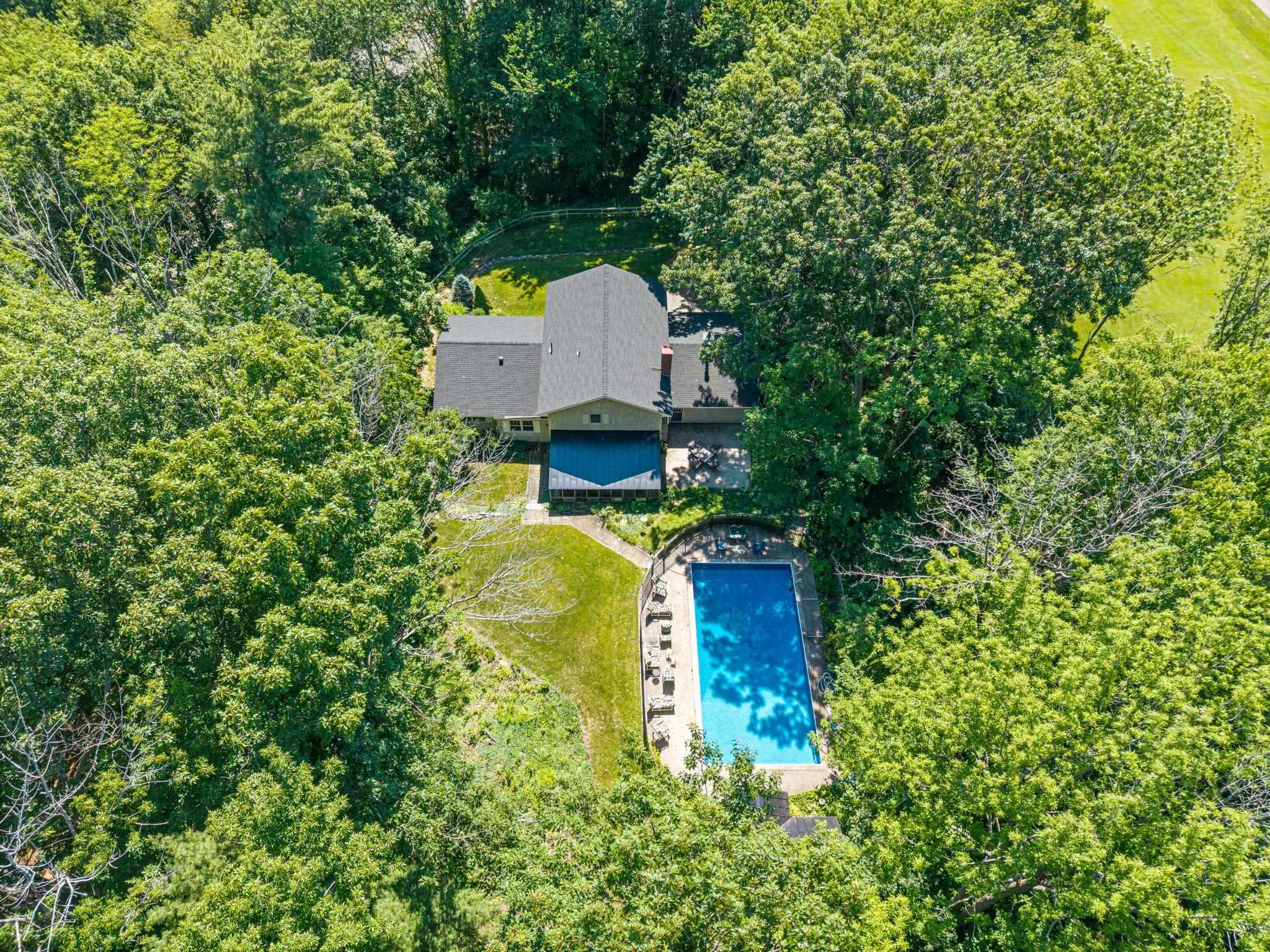main property photo 54