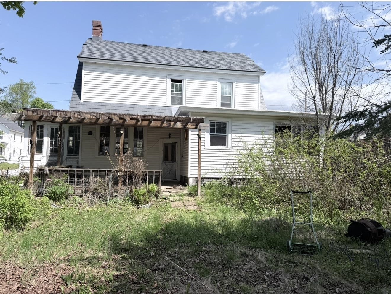 main property photo 3