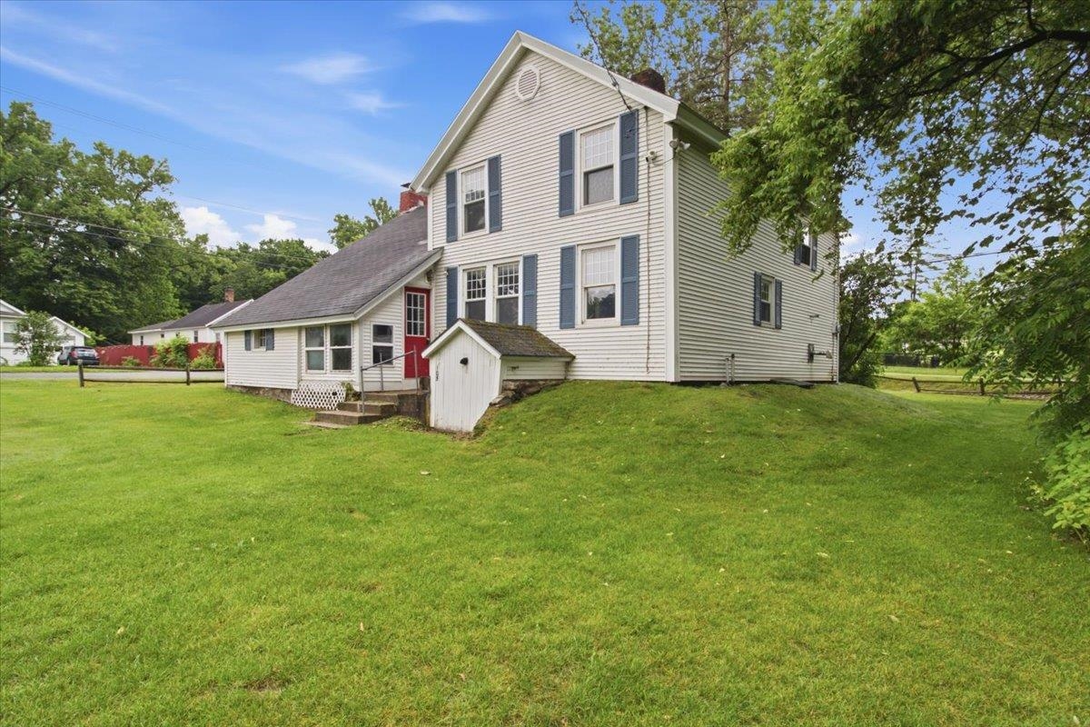 main property photo 30