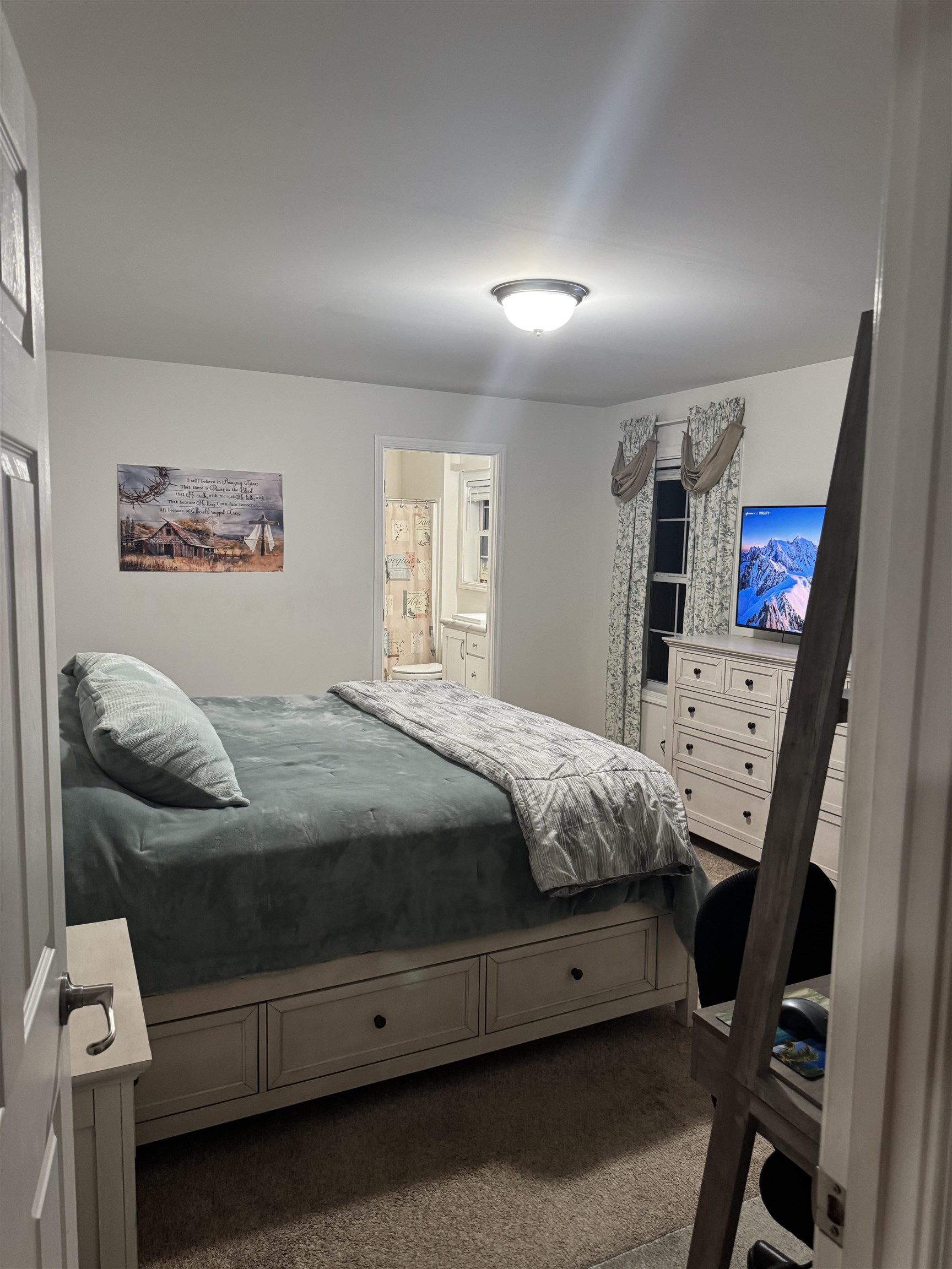 main property photo 20
