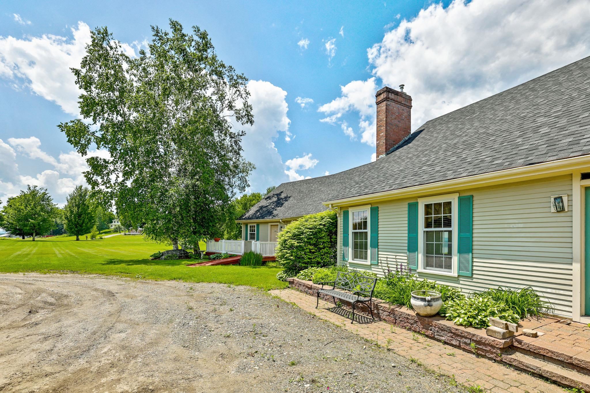 main property photo 12