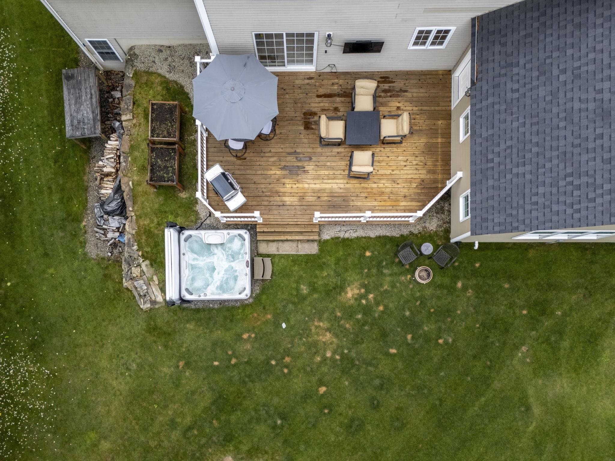 main property photo 44