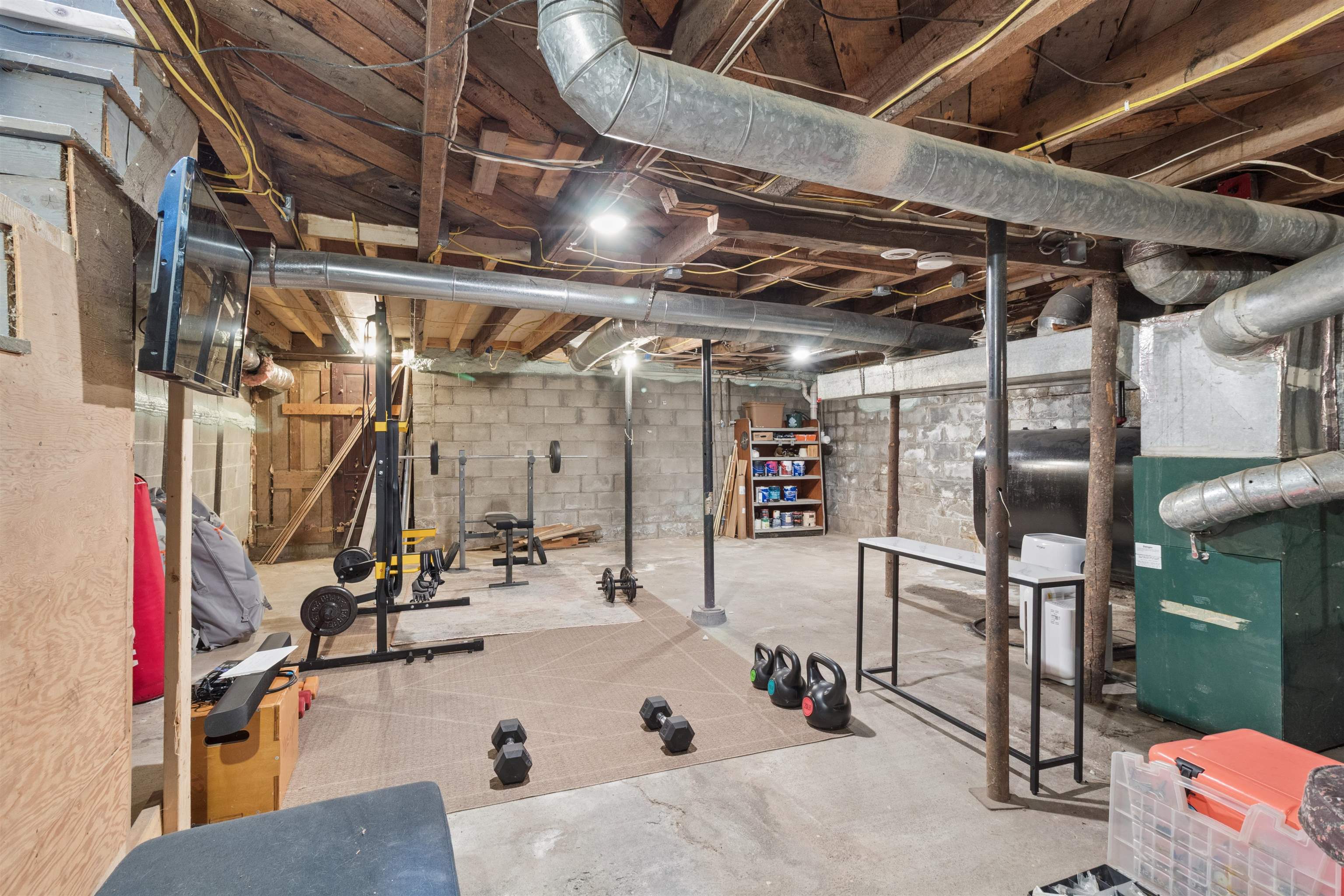 main property photo 36