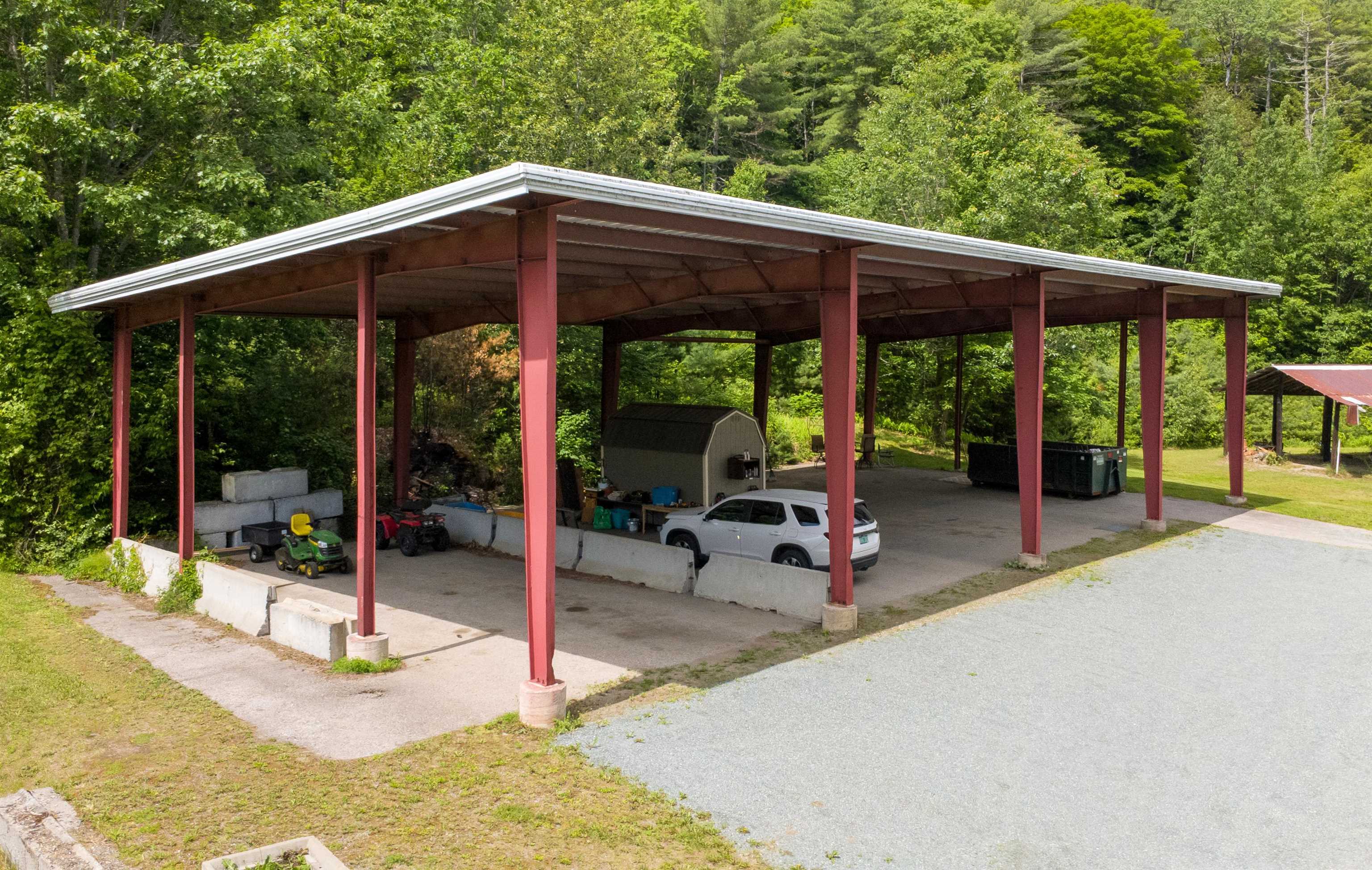 main property photo 48
