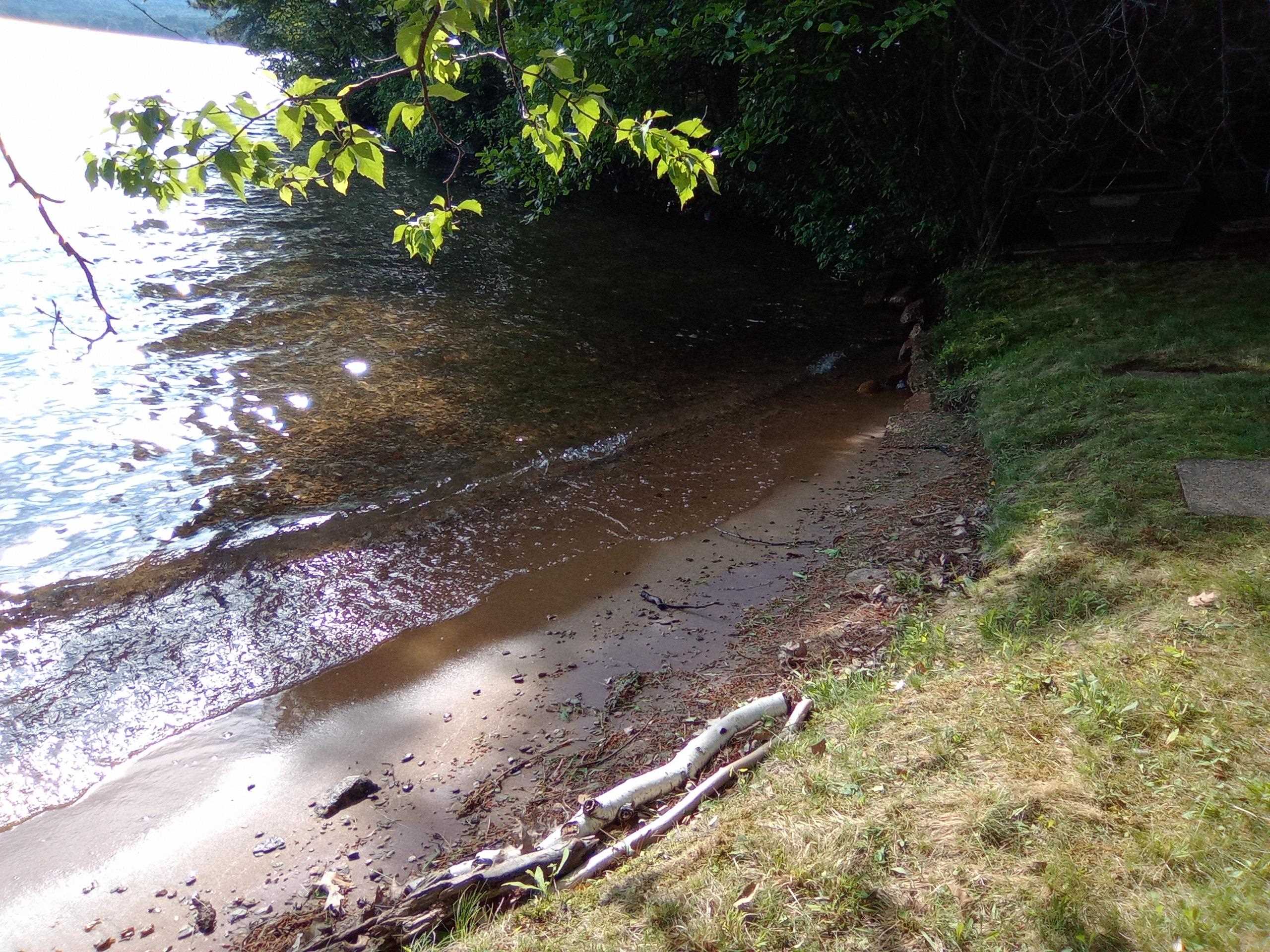 main property photo 18