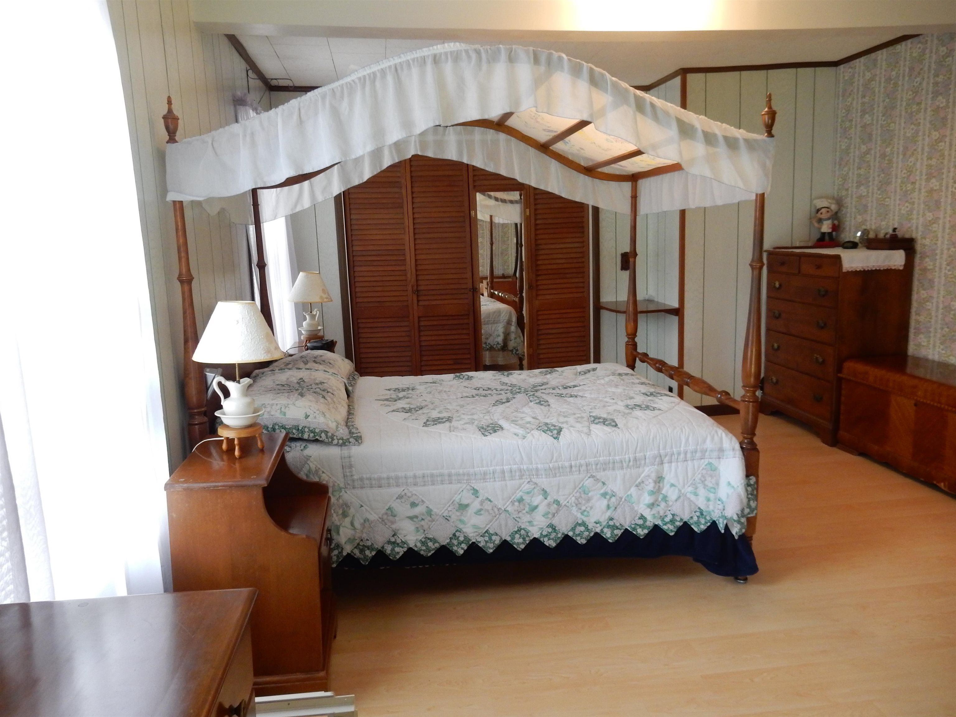 main property photo 22