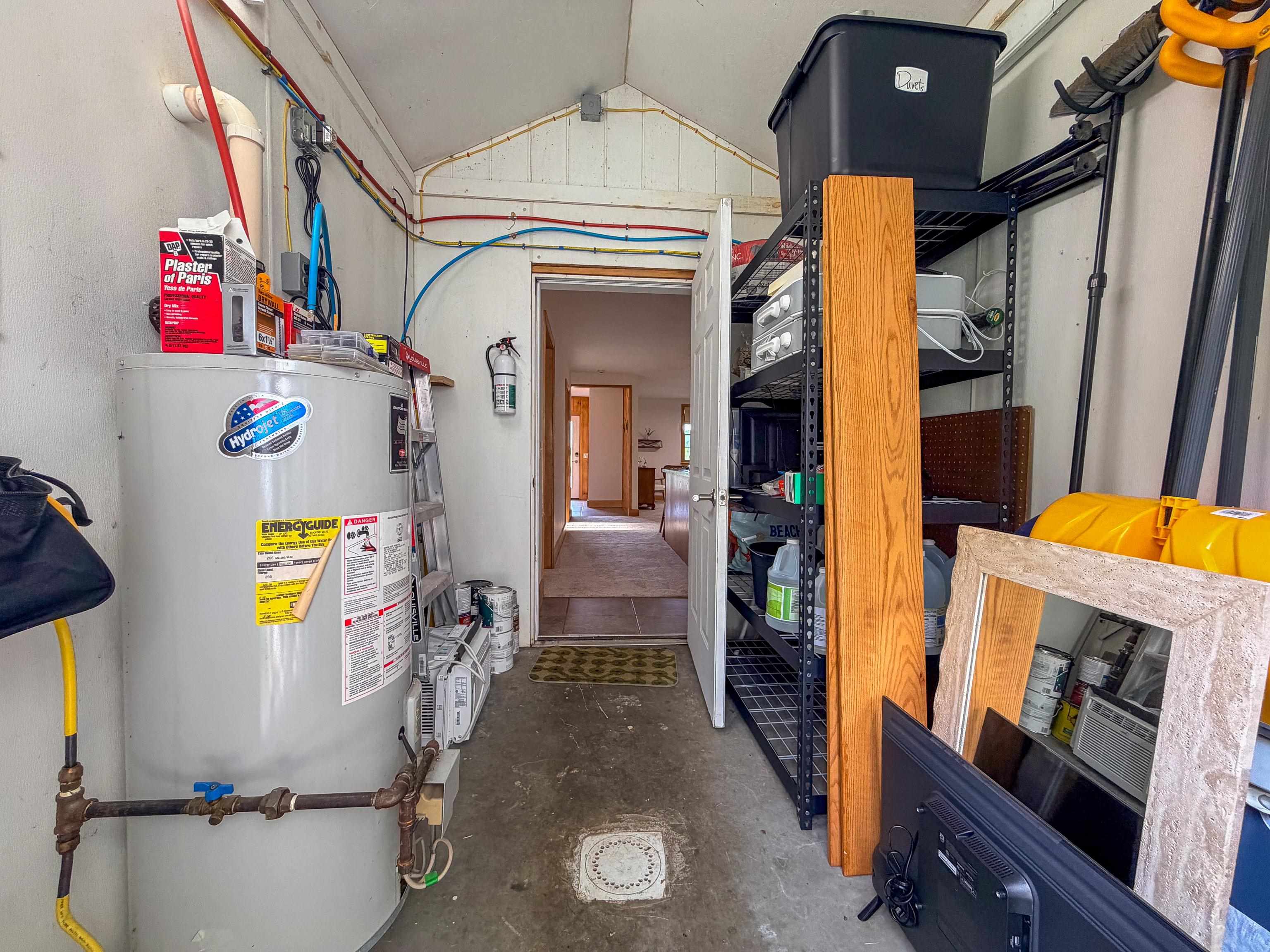 main property photo 27