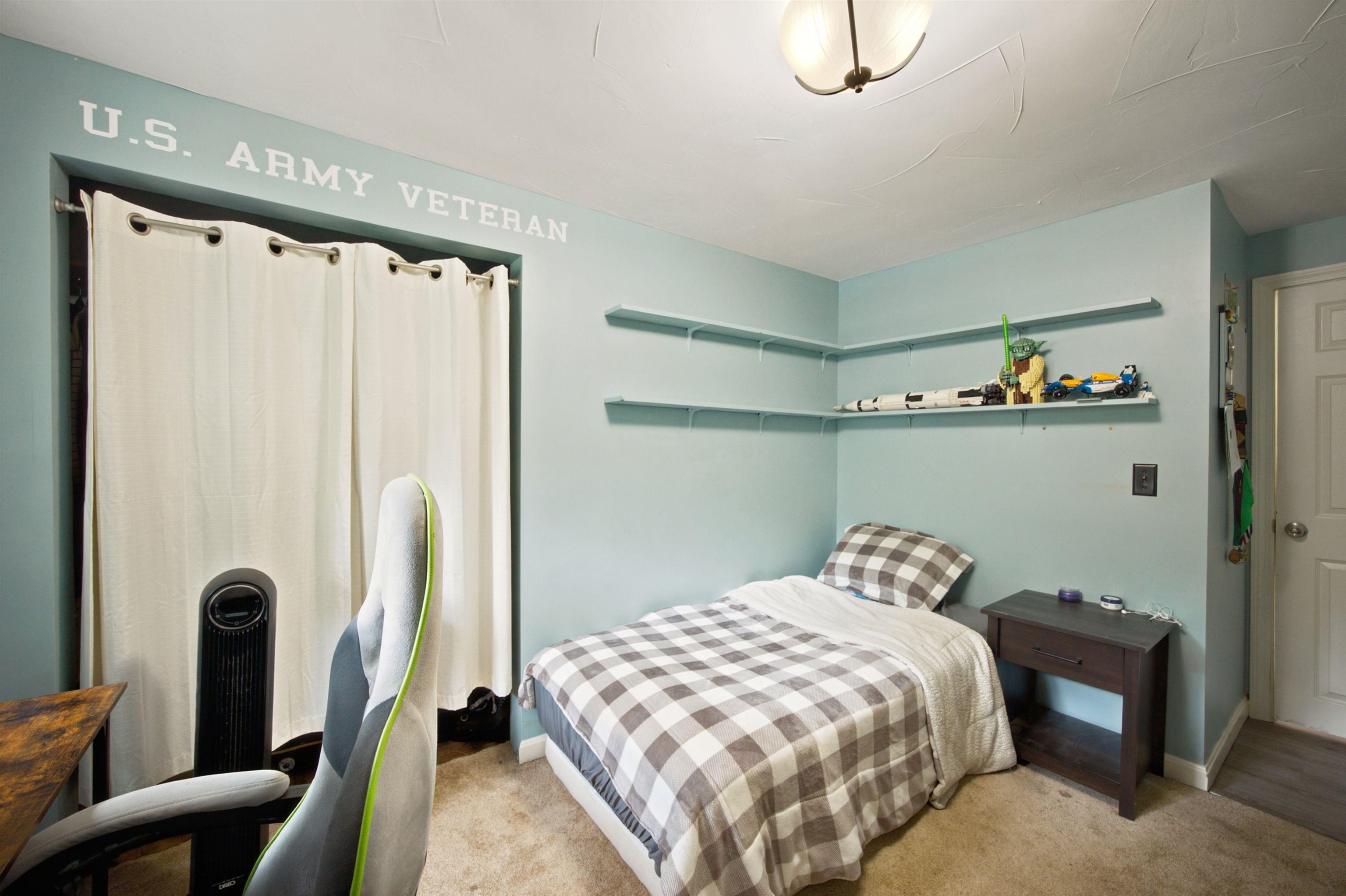 main property photo 22