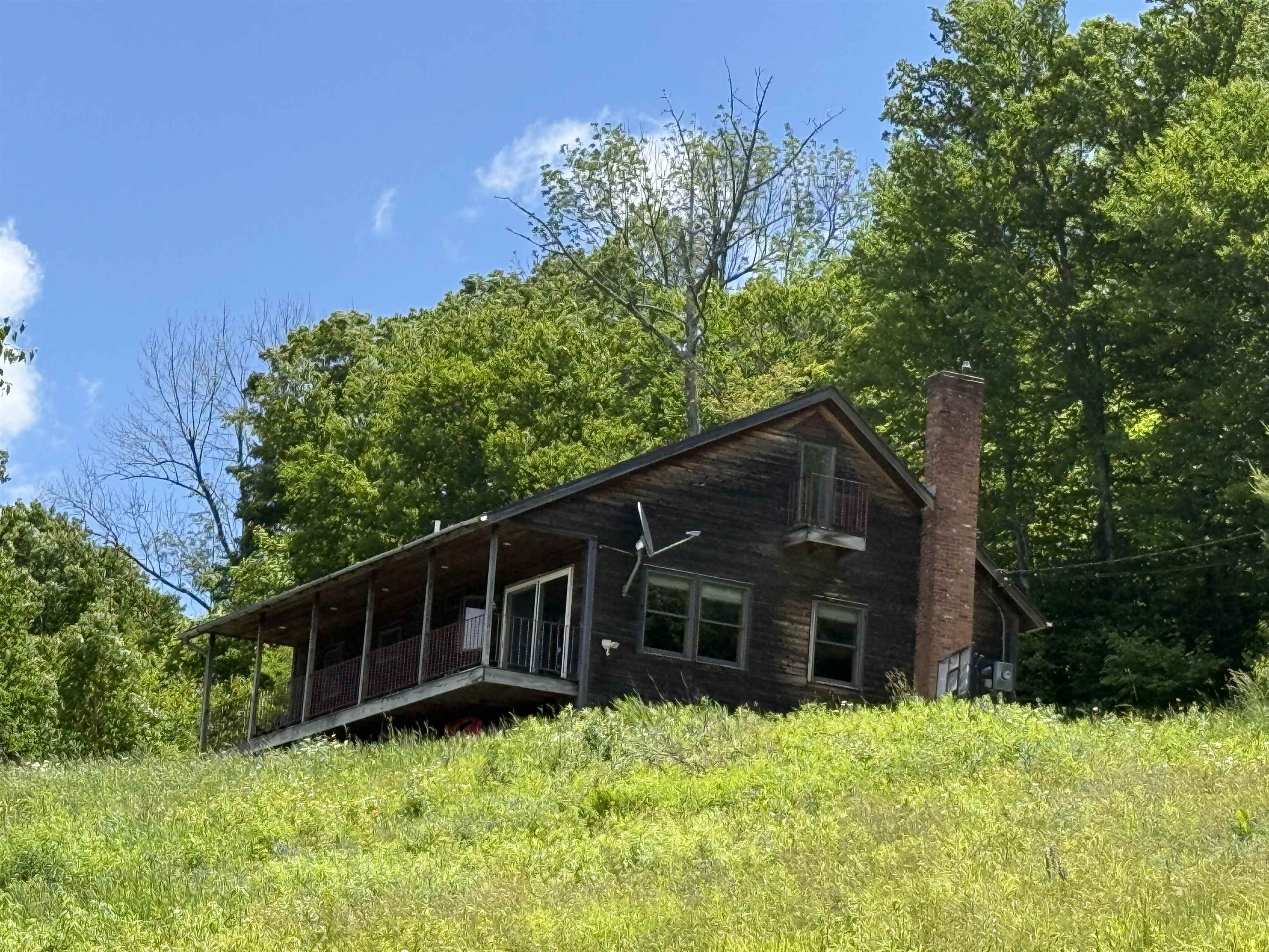 main property photo 5