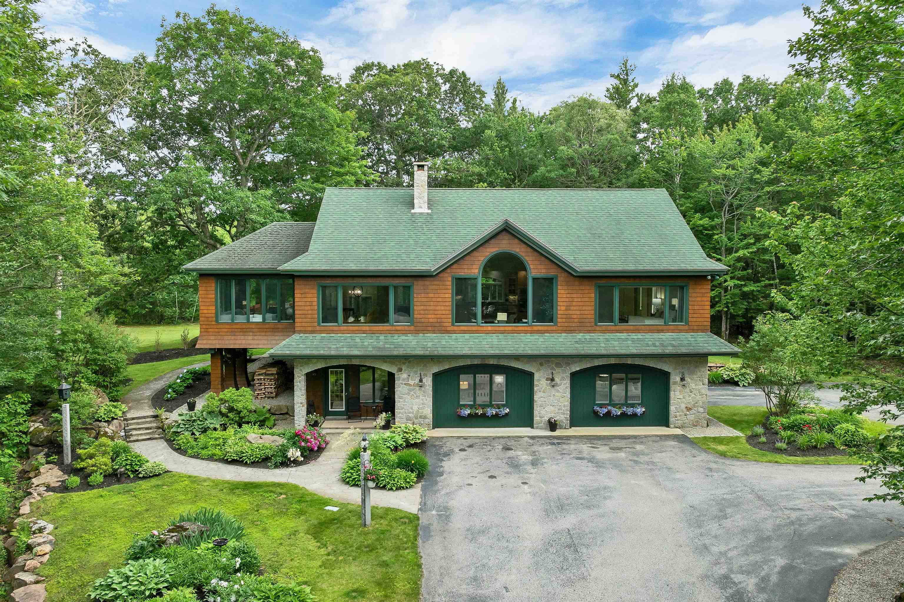 main property photo 49