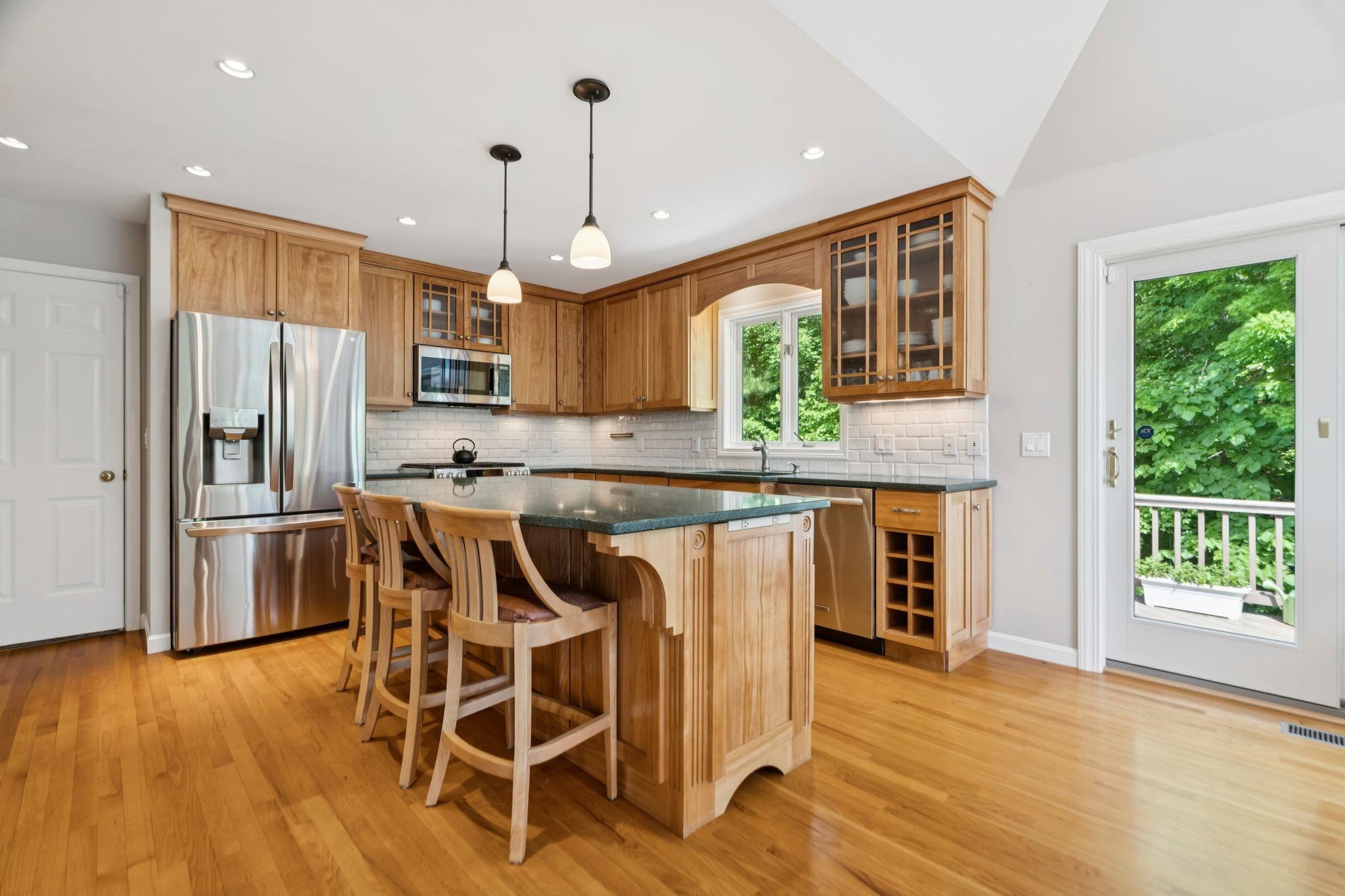 main property photo 12