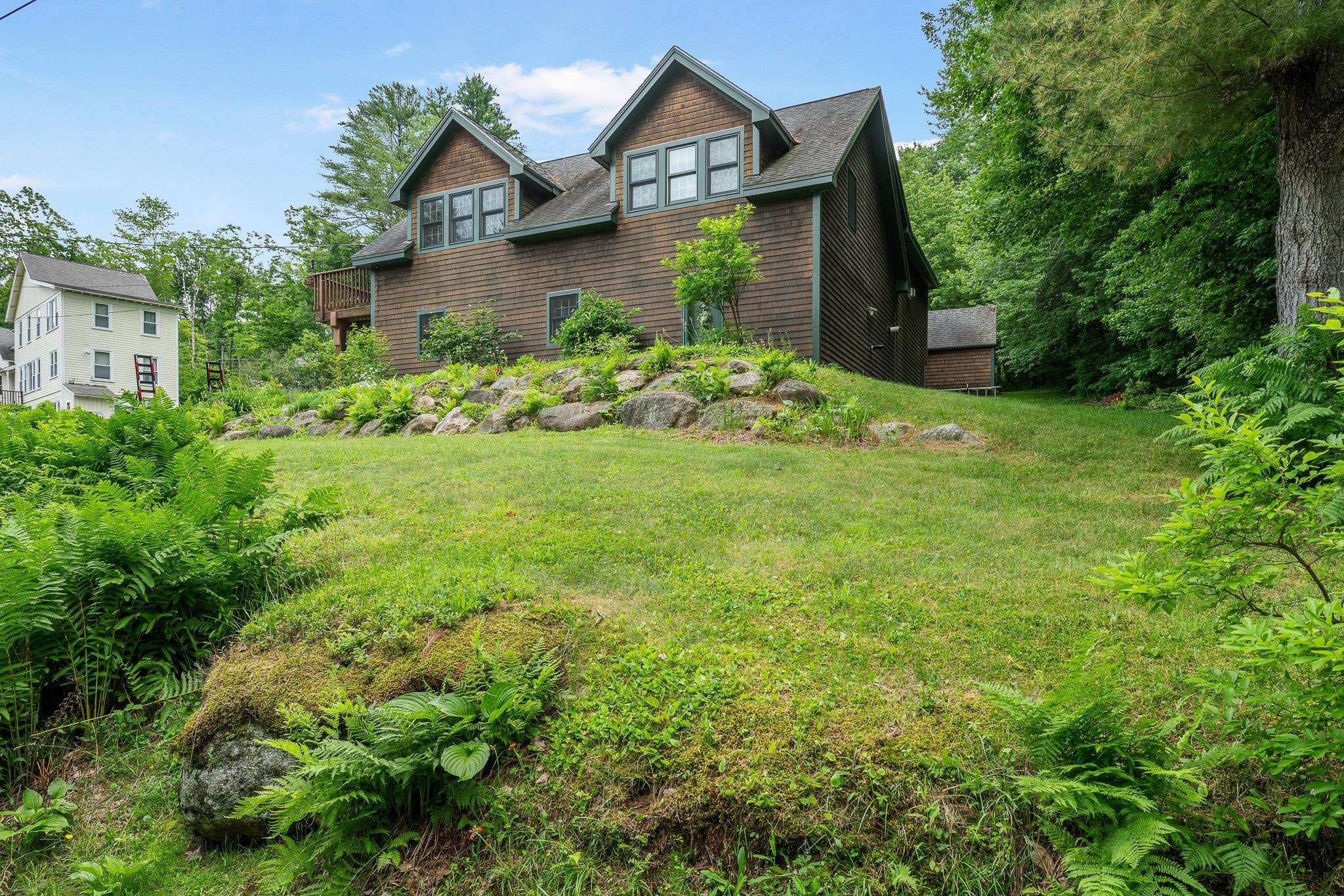main property photo 50