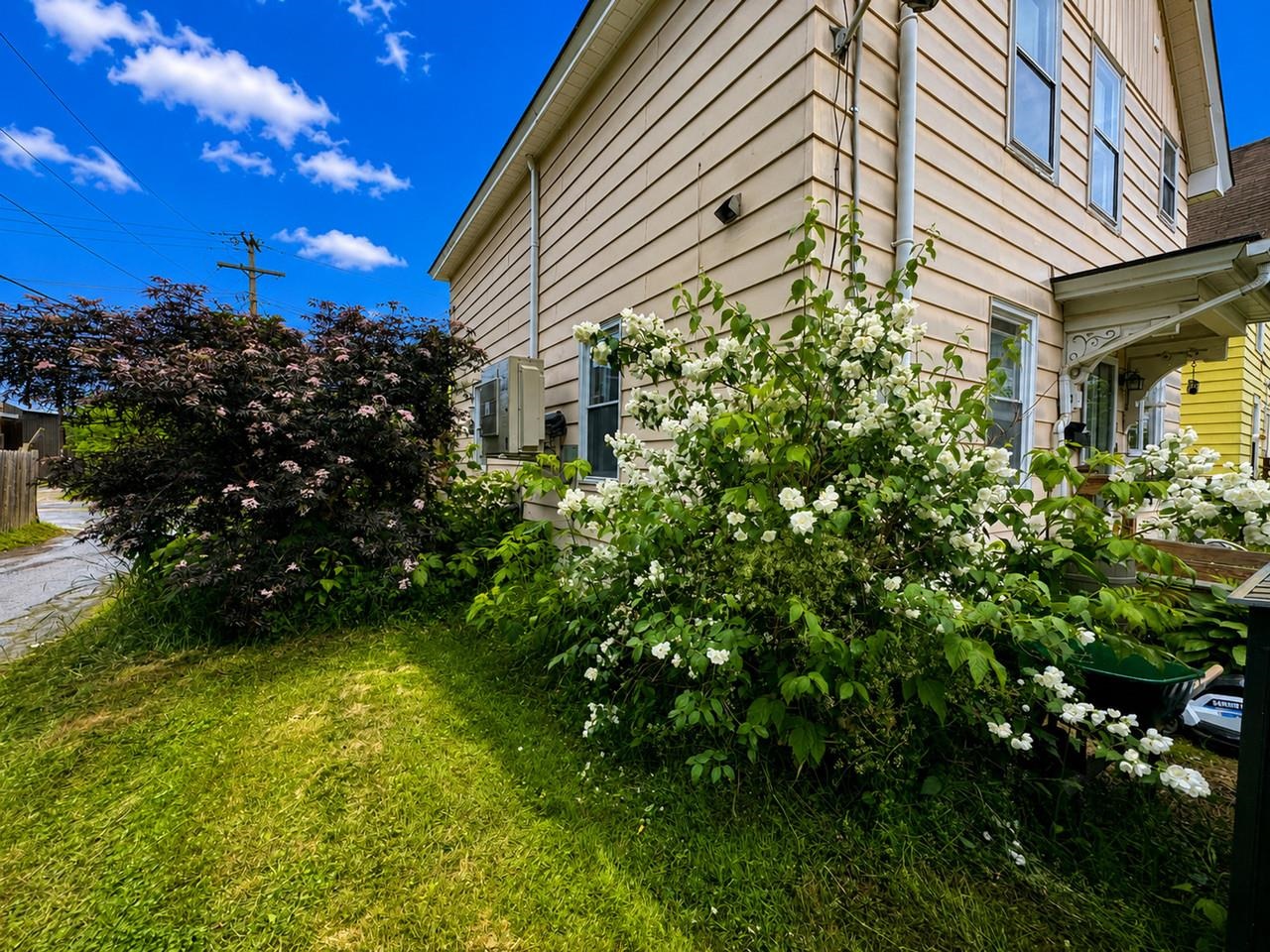 main property photo 22