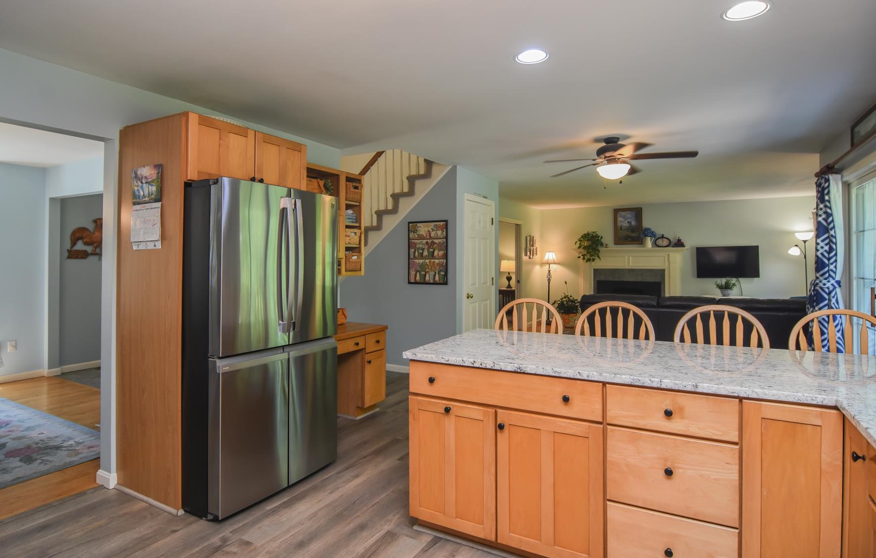 main property photo 10