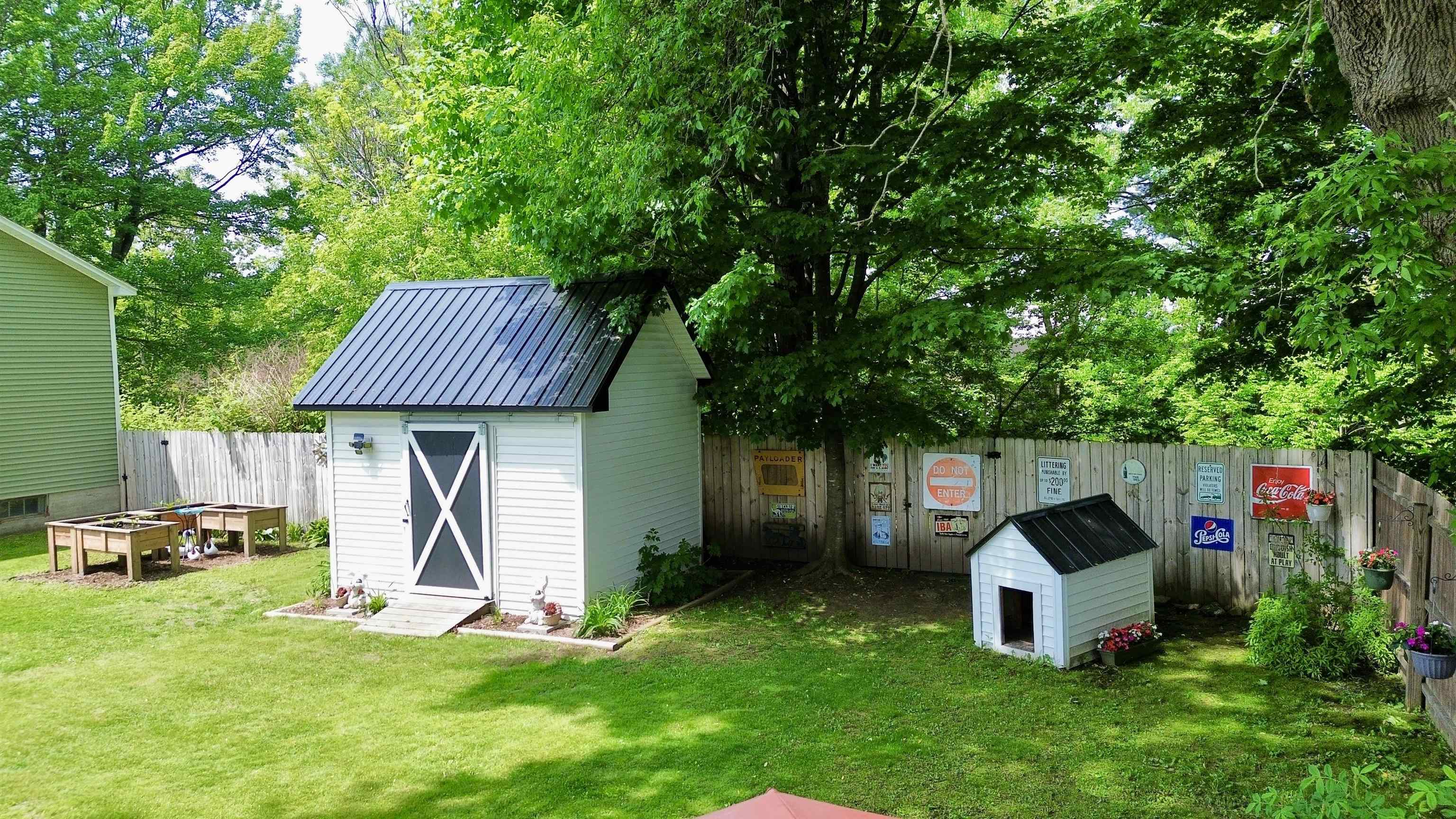 main property photo 57