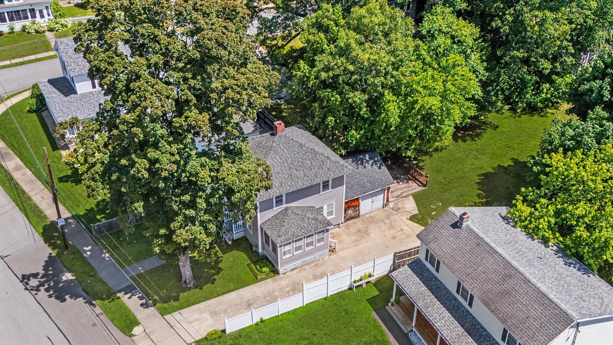 main property photo 41