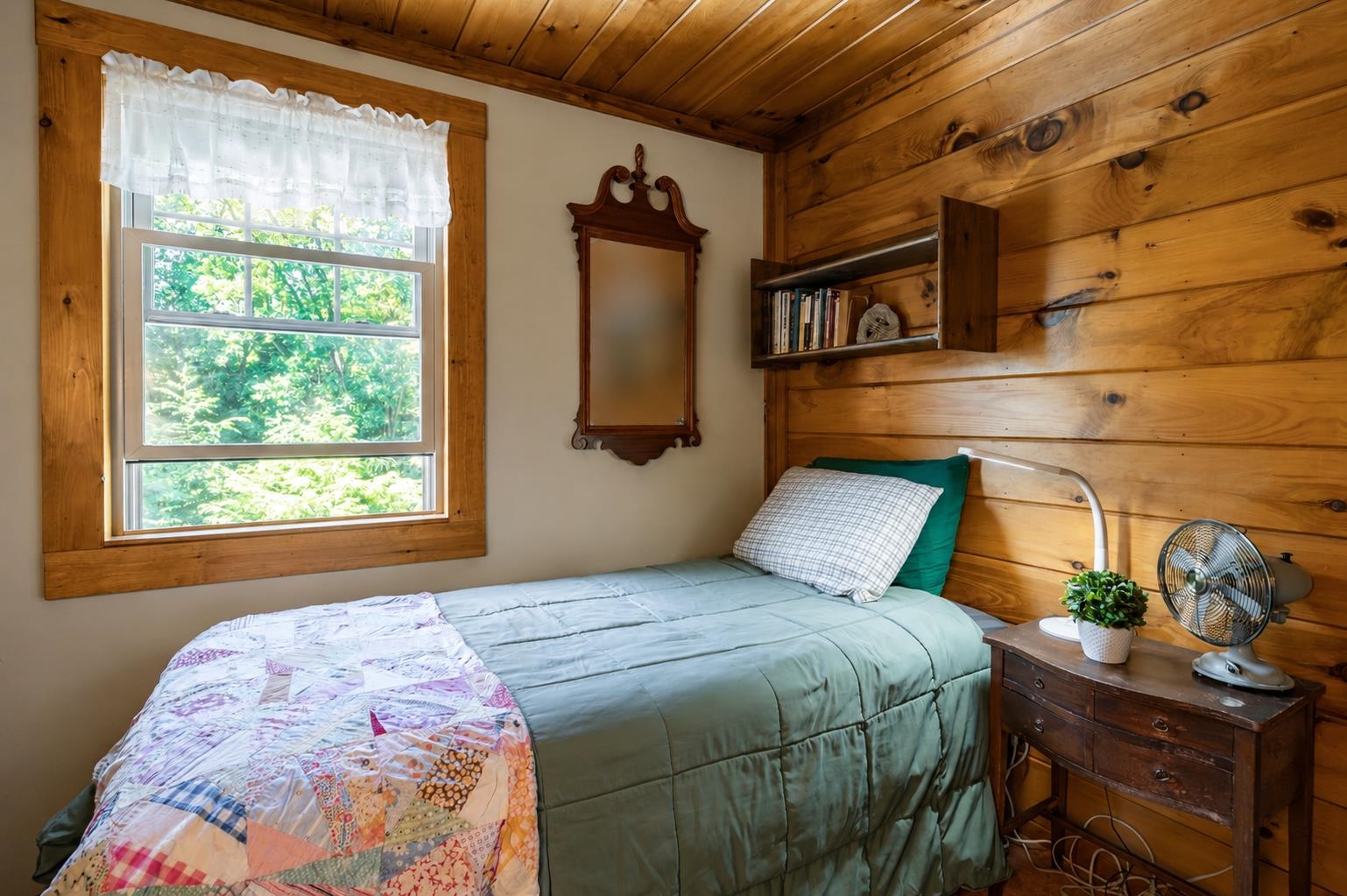 main property photo 30