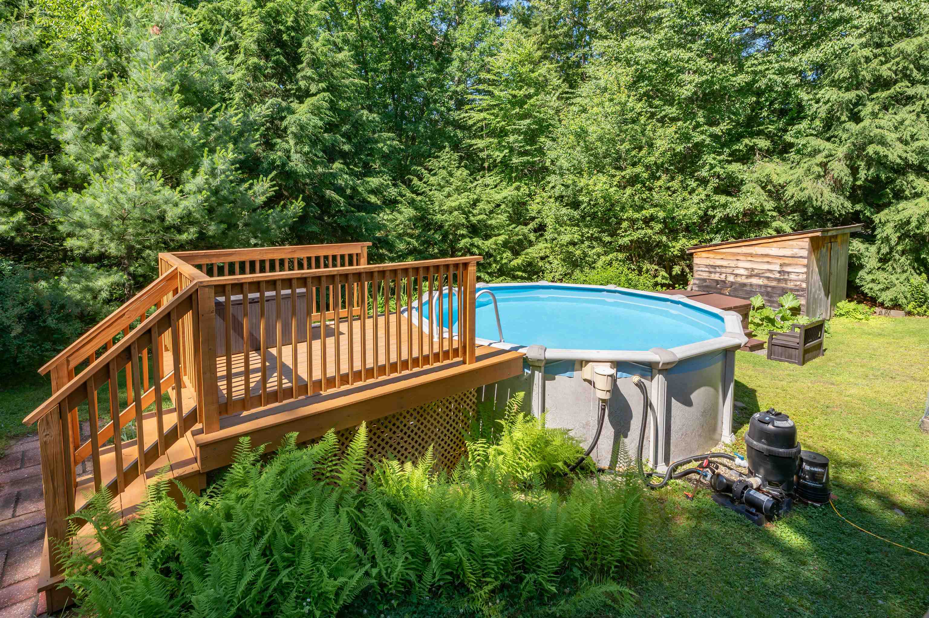 main property photo 33