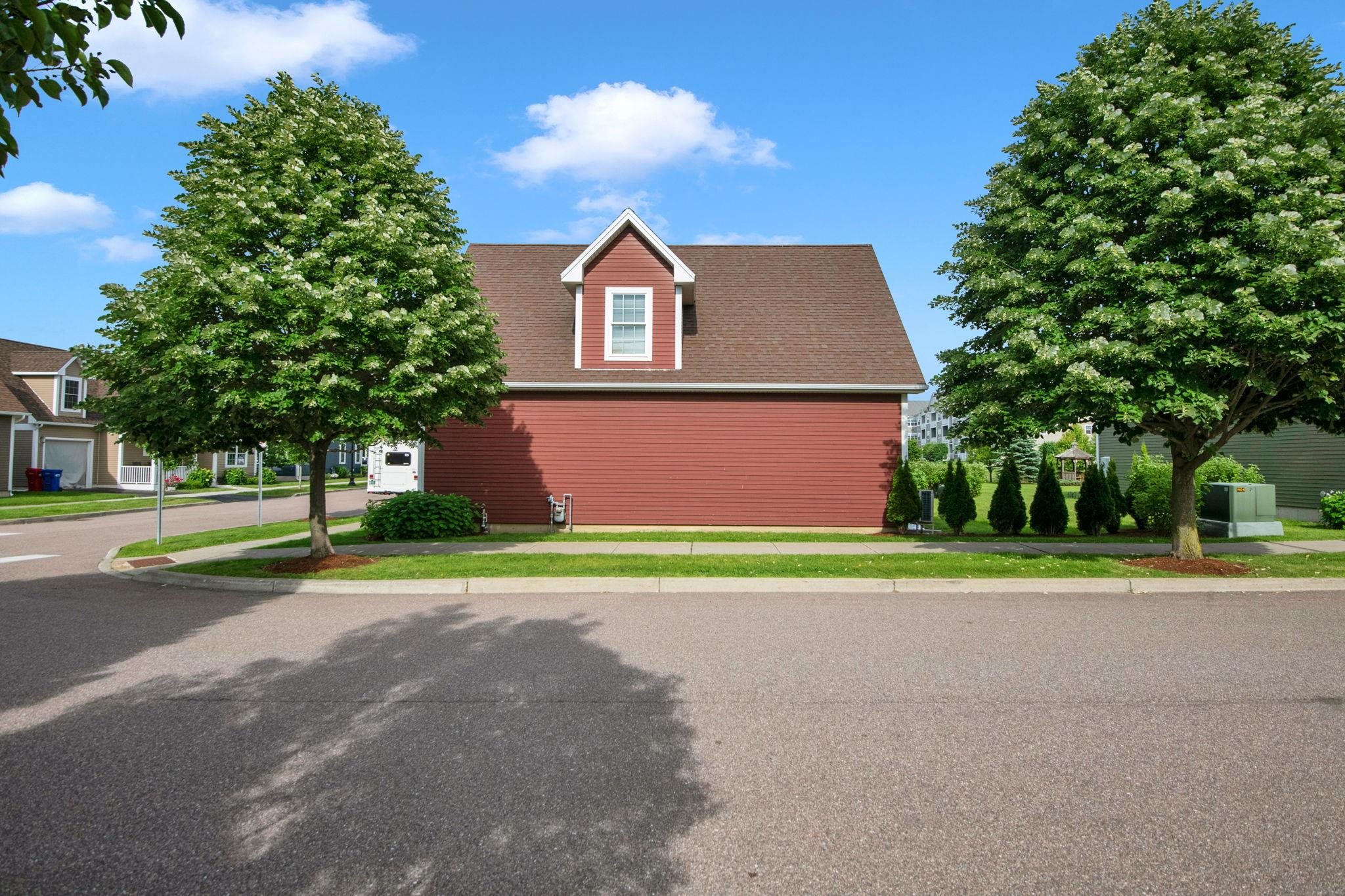 main property photo 49