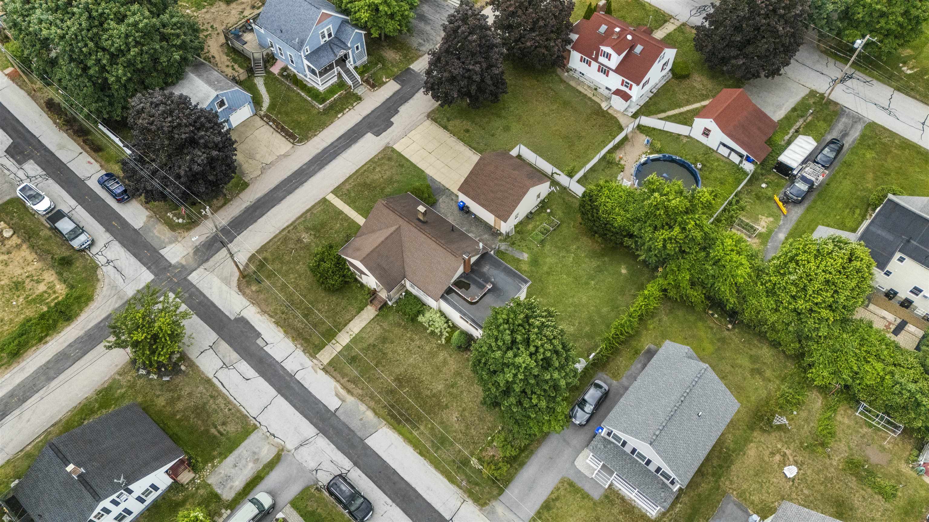 main property photo 29