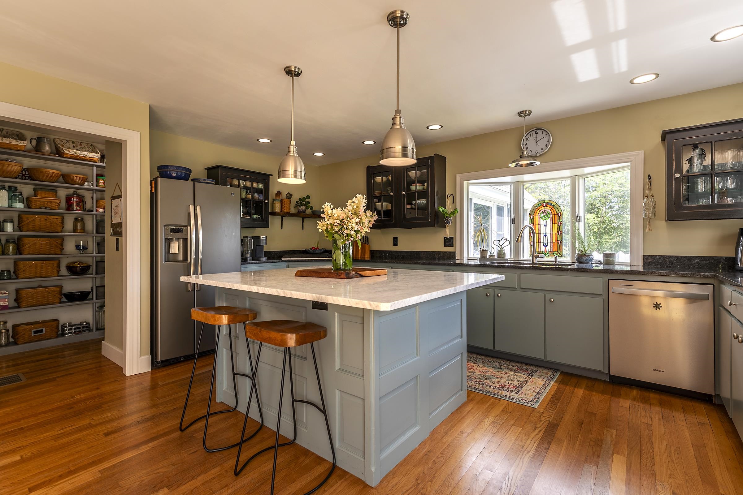 main property photo 17