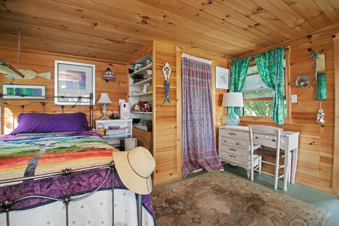 main property photo 48
