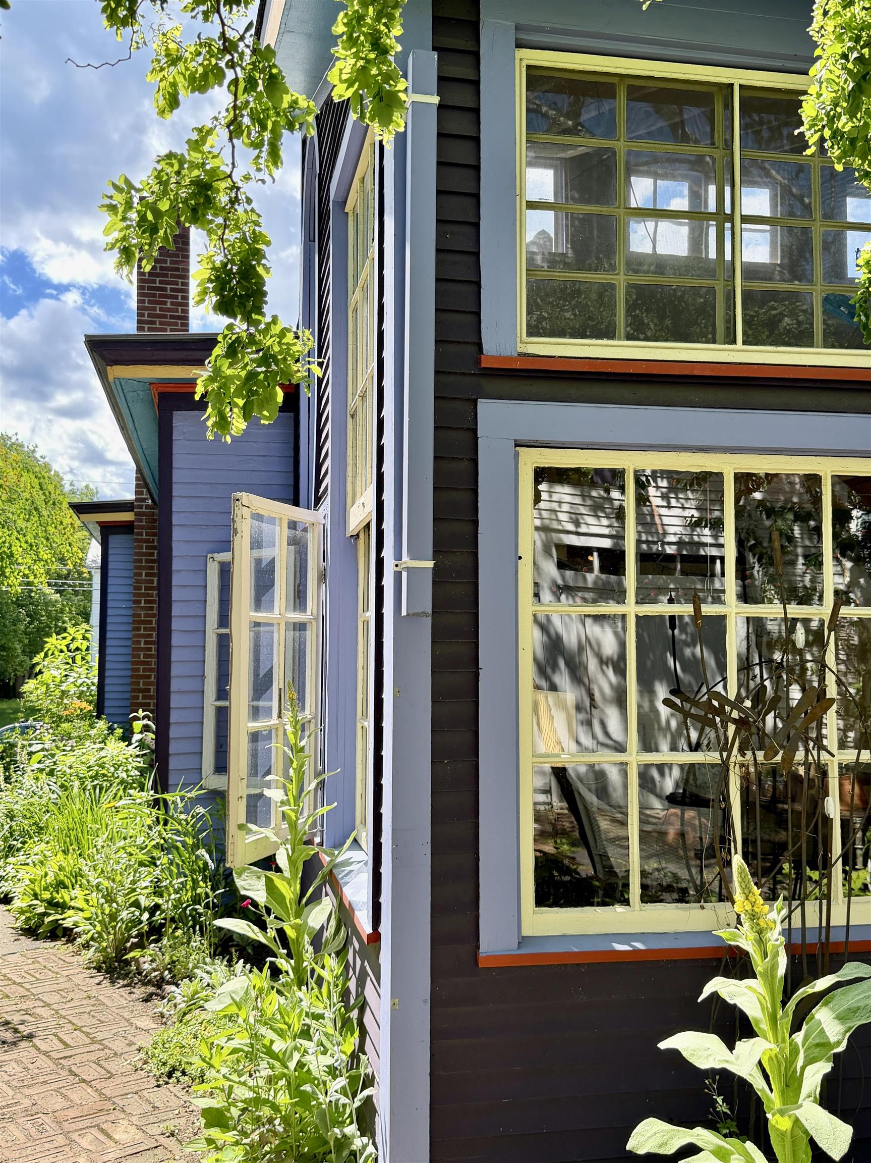 main property photo 8